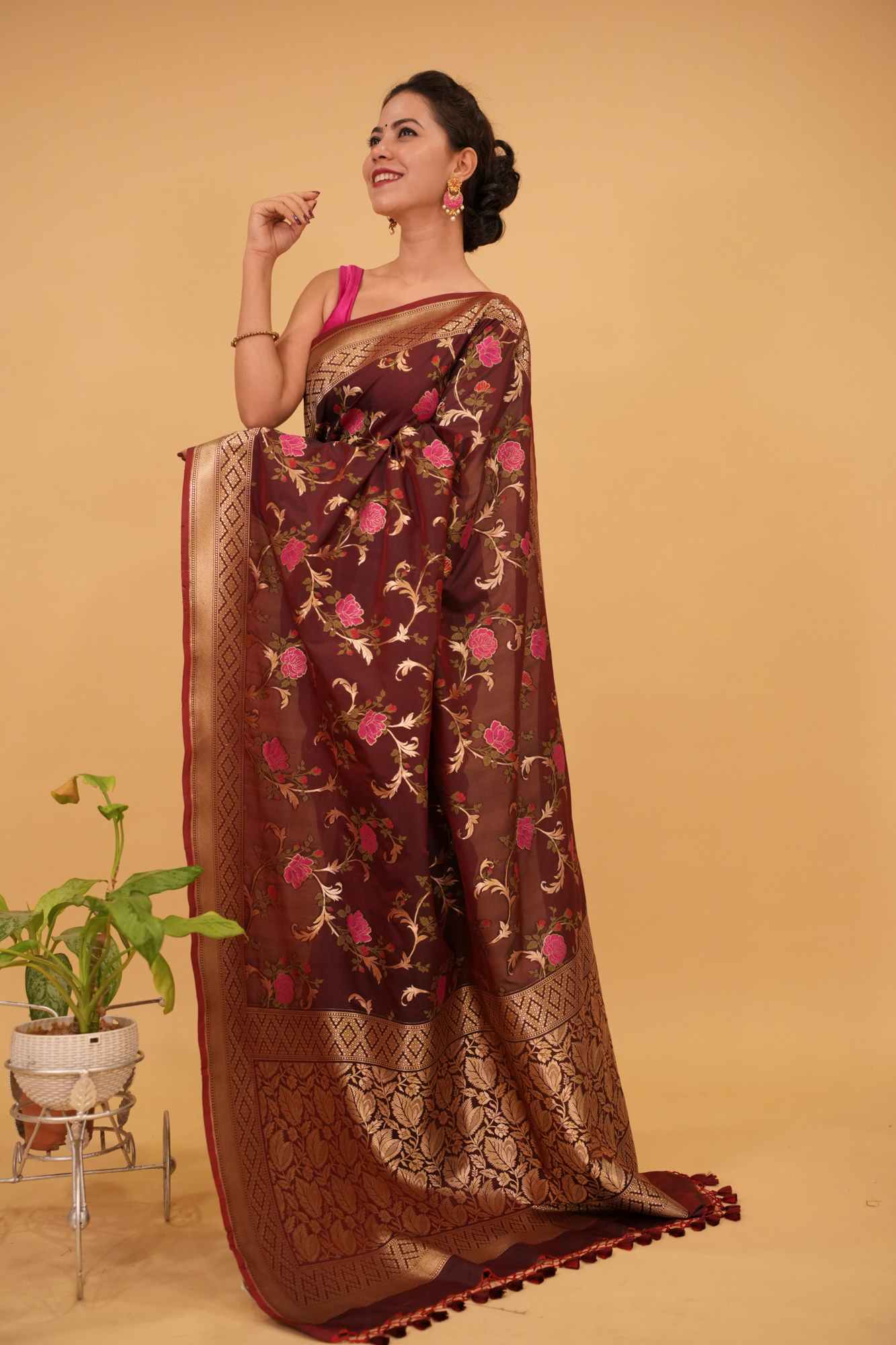 Pre Drape Rose Splendor: Brown Exquisite Meenakari Rose Jaal Semi-Silk Saree with Zari Border