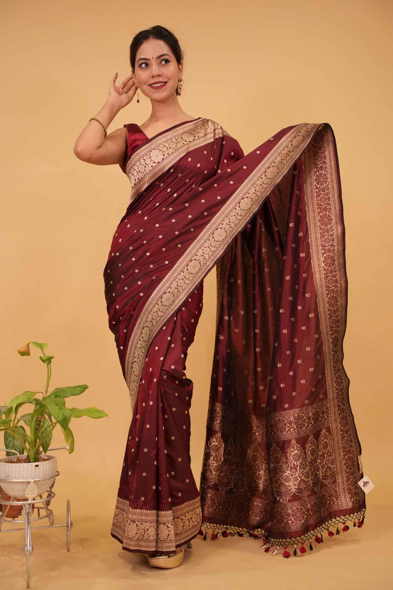 Pre Drape Exquisite Celebrity Banarasi Katan Silk Stitchd Saree in Garnet with Chunri Buttis and resplendant pallu | SILK MARK CERTIFIED