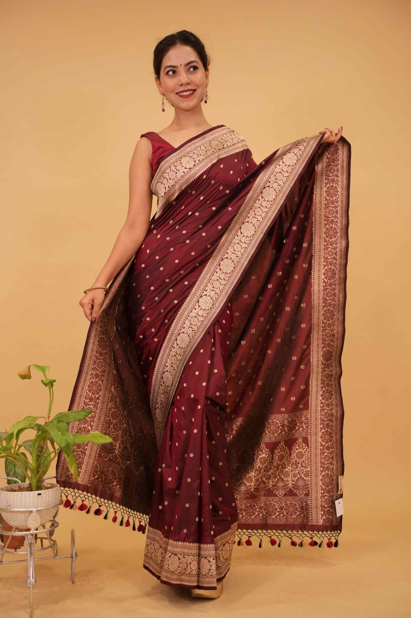 Pre Drape Exquisite Celebrity Banarasi Katan Silk Stitchd Saree in Garnet with Chunri Buttis and resplendant pallu | SILK MARK CERTIFIED