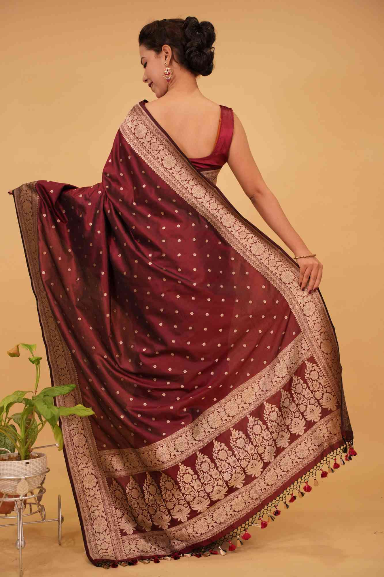 Pre Drape Exquisite Celebrity Banarasi Katan Silk Stitchd Saree in Garnet with Chunri Buttis and resplendant pallu | SILK MARK CERTIFIED