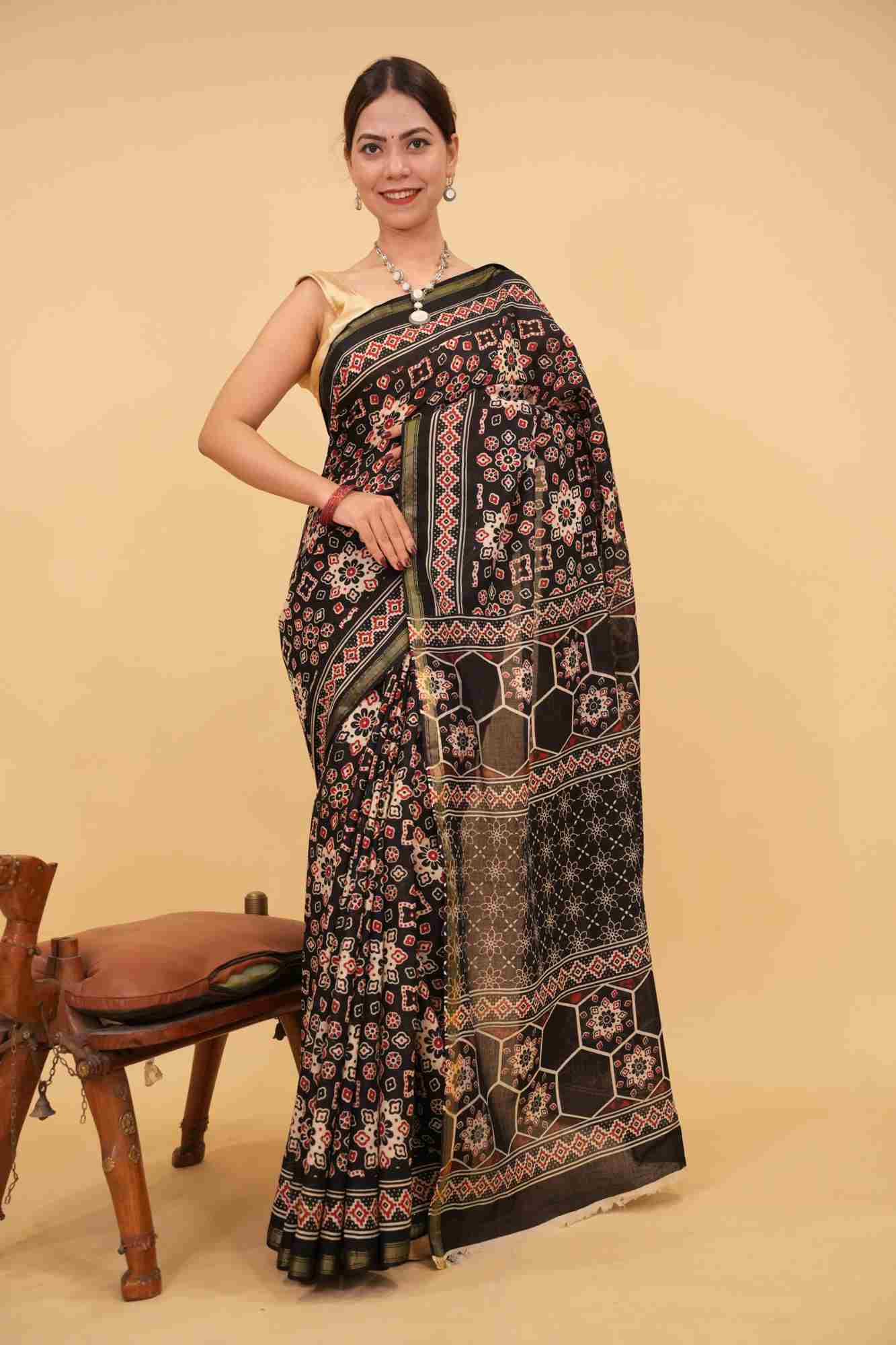 Predrape ready to wear Block Printed Mul Mul Cotton With Zari Border Wrap In One Minute Saree