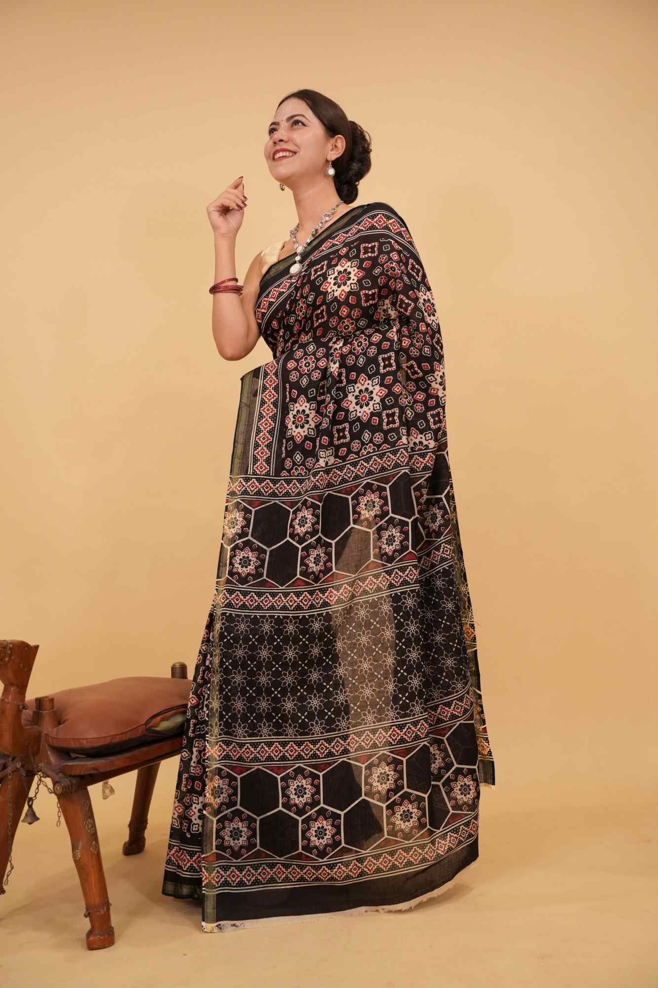 Predrape ready to wear Block Printed Mul Mul Cotton With Zari Border Wrap In One Minute Saree