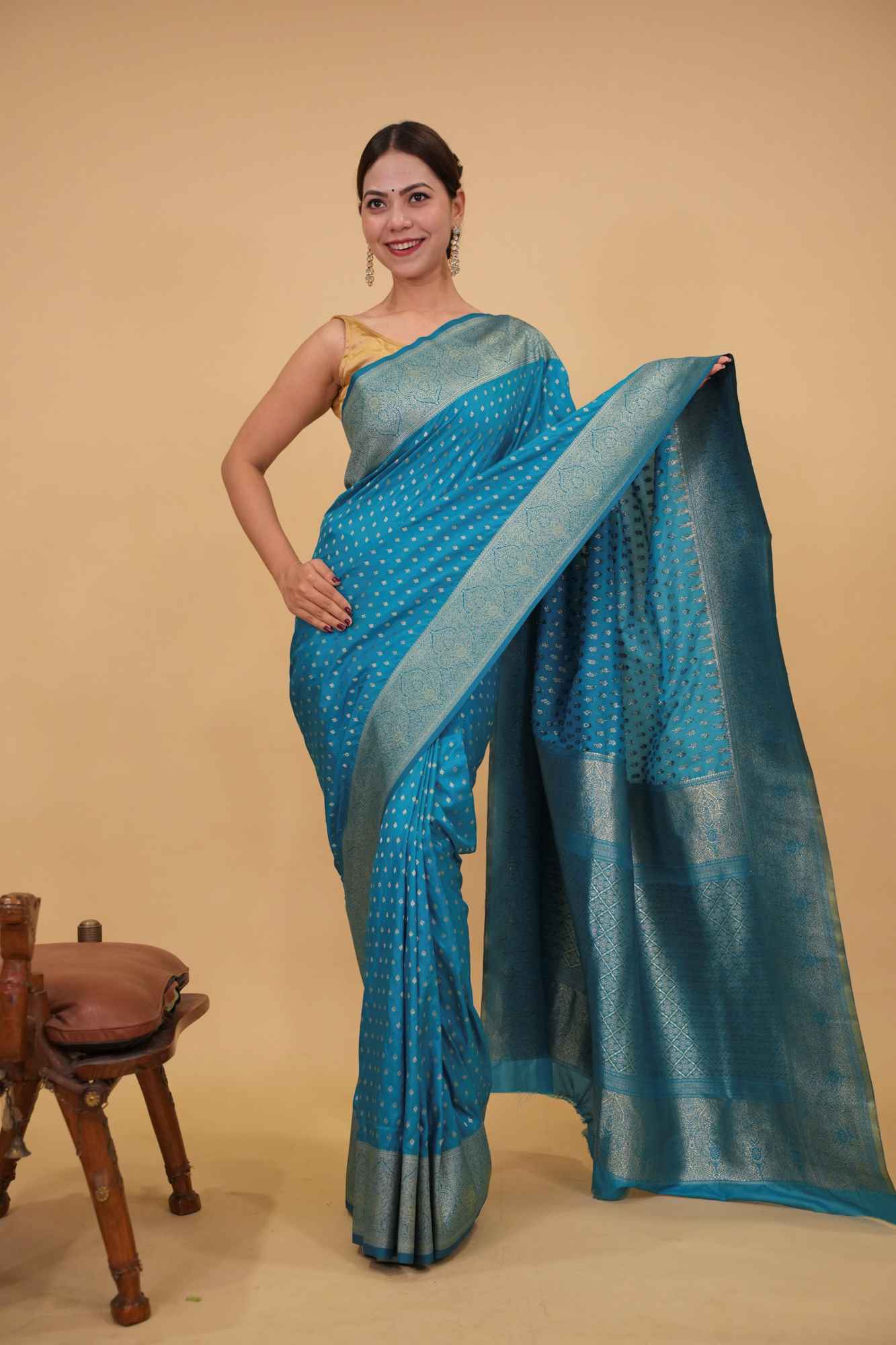 Firozi Blue With Overall Zari Butta Broad Bordered & Ornate Palla Banarasi Ready To Wear Saree