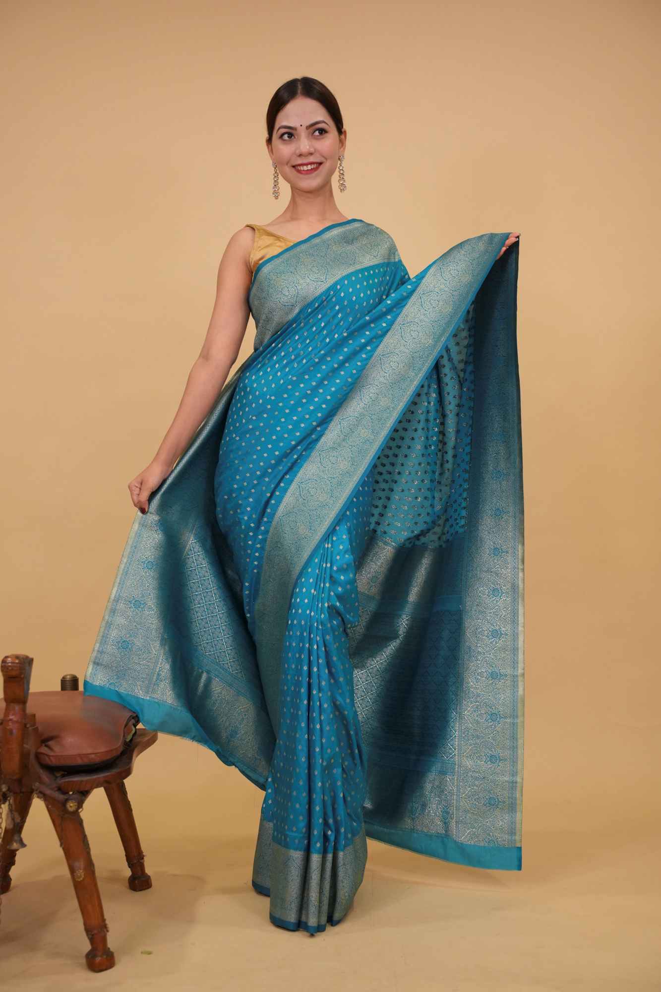 Firozi Blue With Overall Zari Butta Broad Bordered & Ornate Palla Banarasi Ready To Wear Saree