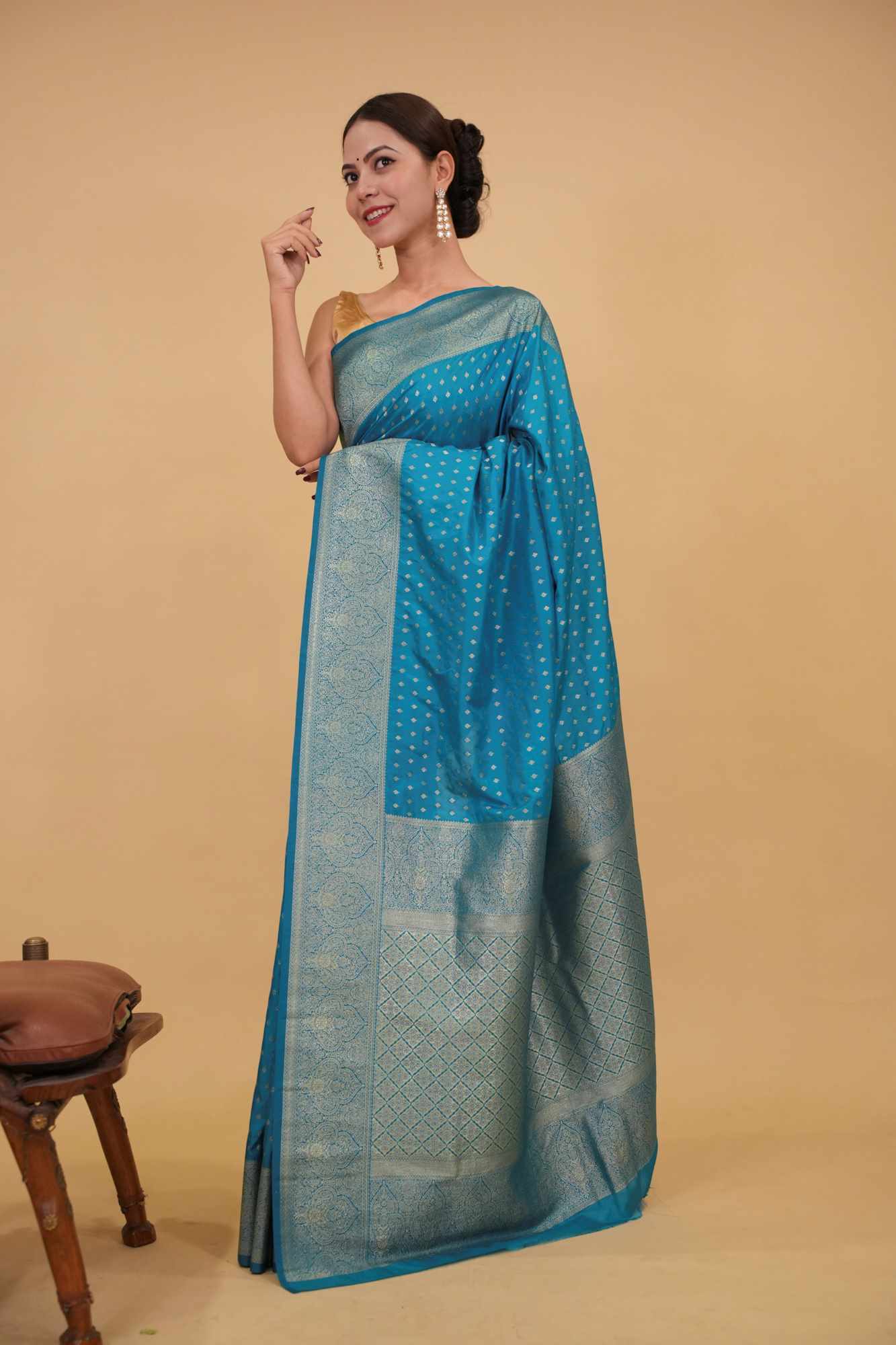 Firozi Blue With Overall Zari Butta Broad Bordered & Ornate Palla Banarasi Ready To Wear Saree