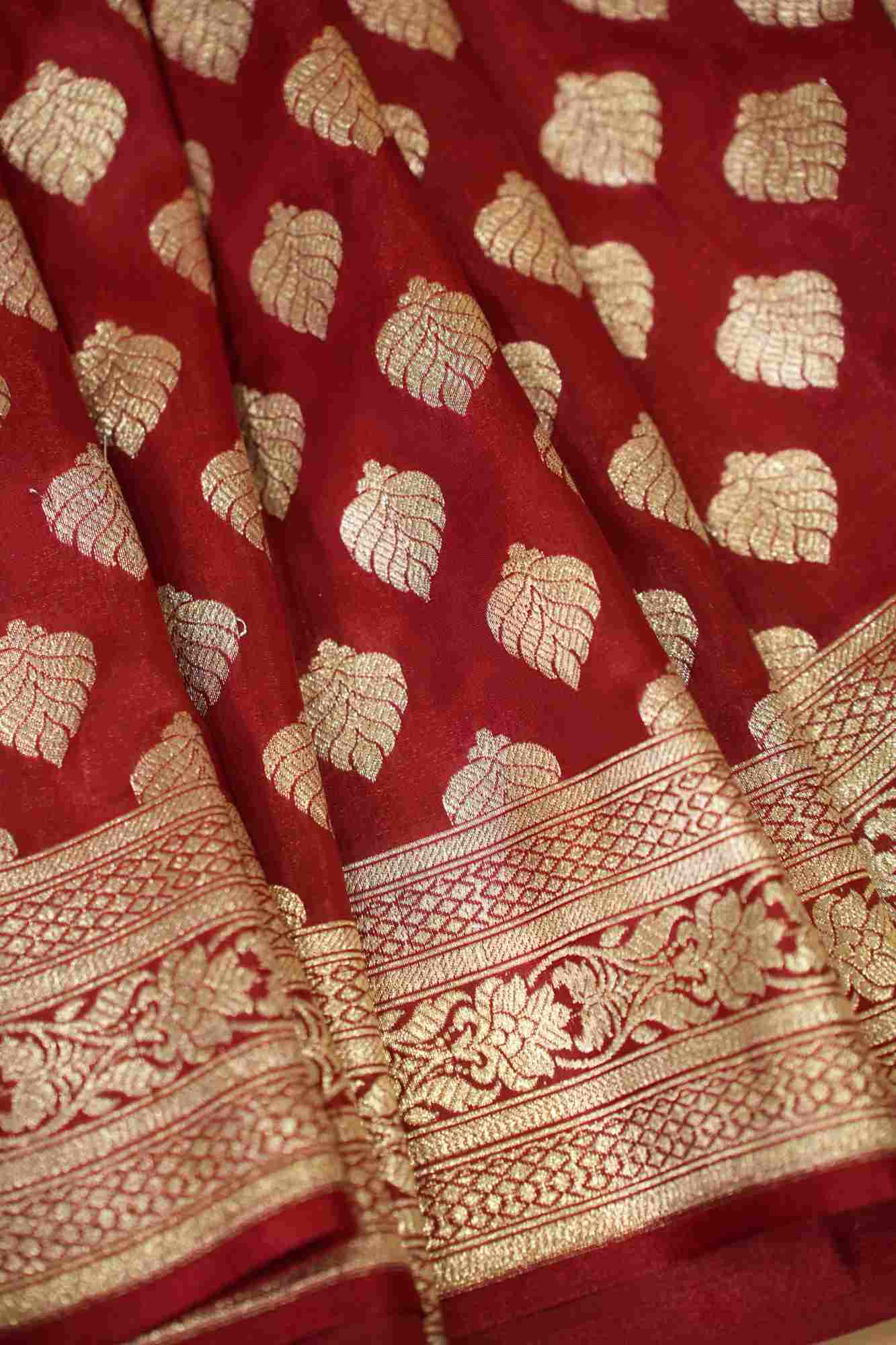 Rich Look Festive Maroon Woven Banarasi With Ornate Palla  Wrap in 1 minute saree