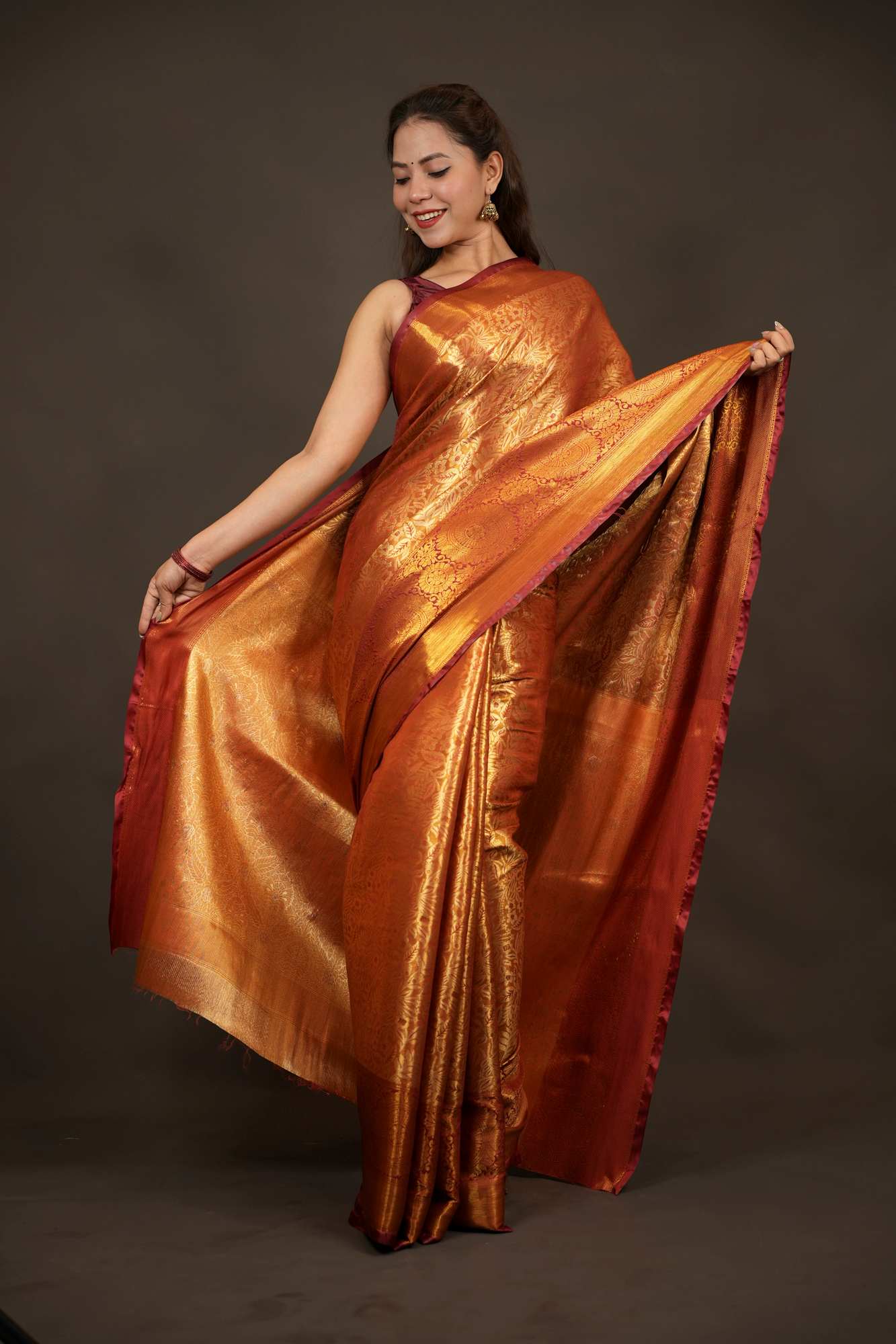 Kanjivaram Burnt Copper Gold with Intricate Zari Weave Ready to wear Saree