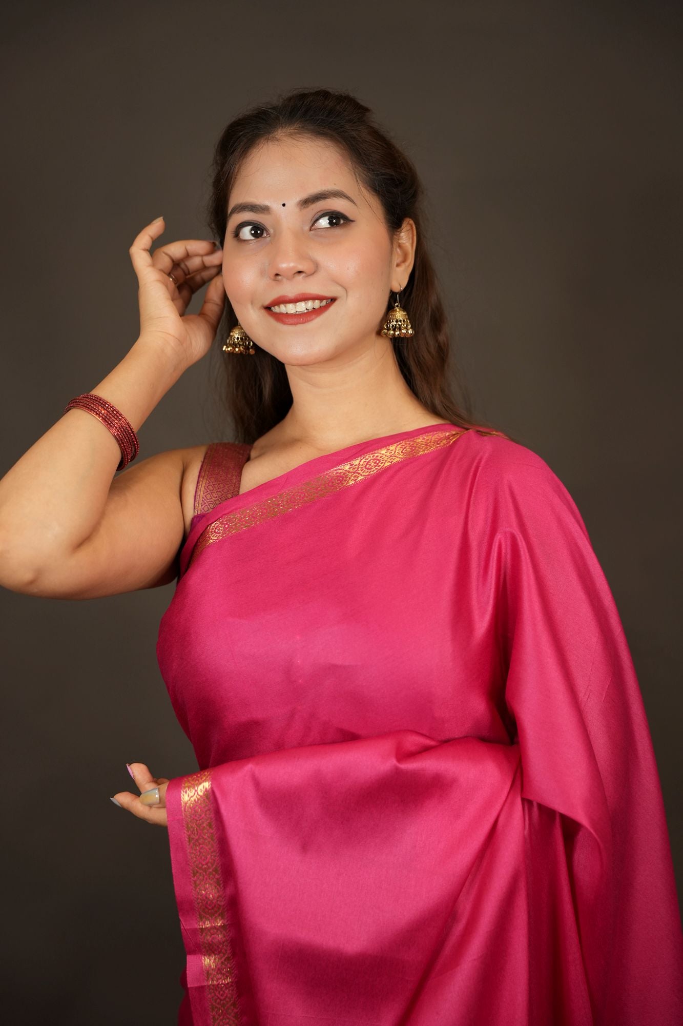 Classic Mysore Silk with intricate thin woven border prestitched saree