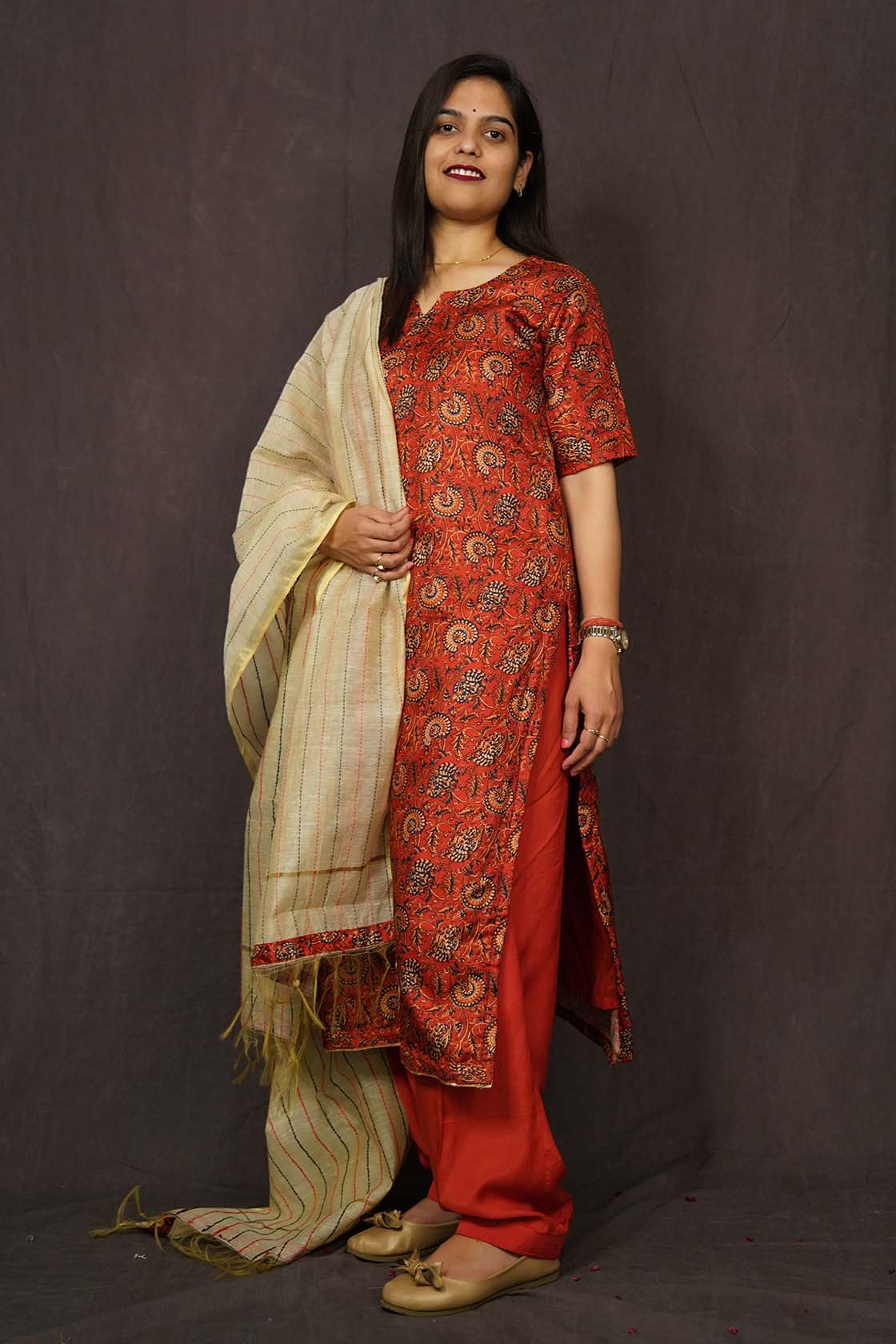 Beautiful Soft Red Kalamkari Printed Kurti With Ready To  Wear Salwar & Duppata
