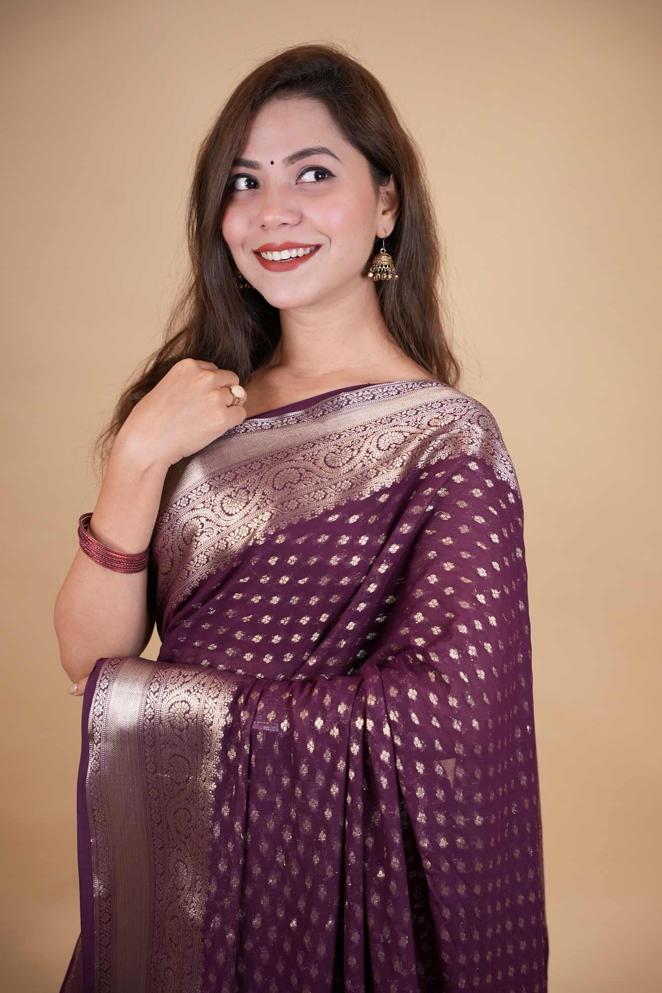 Classic Old World Charm - Banarasi Buti & Zari weave prestitched saree