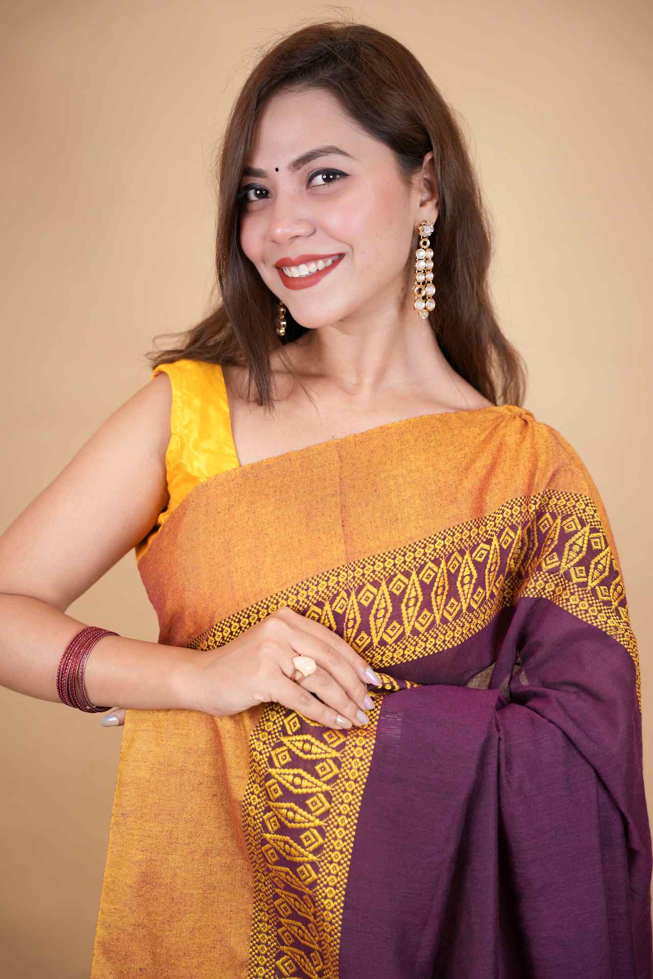 Cotton silk Damask motif dhonekali prestitched saree