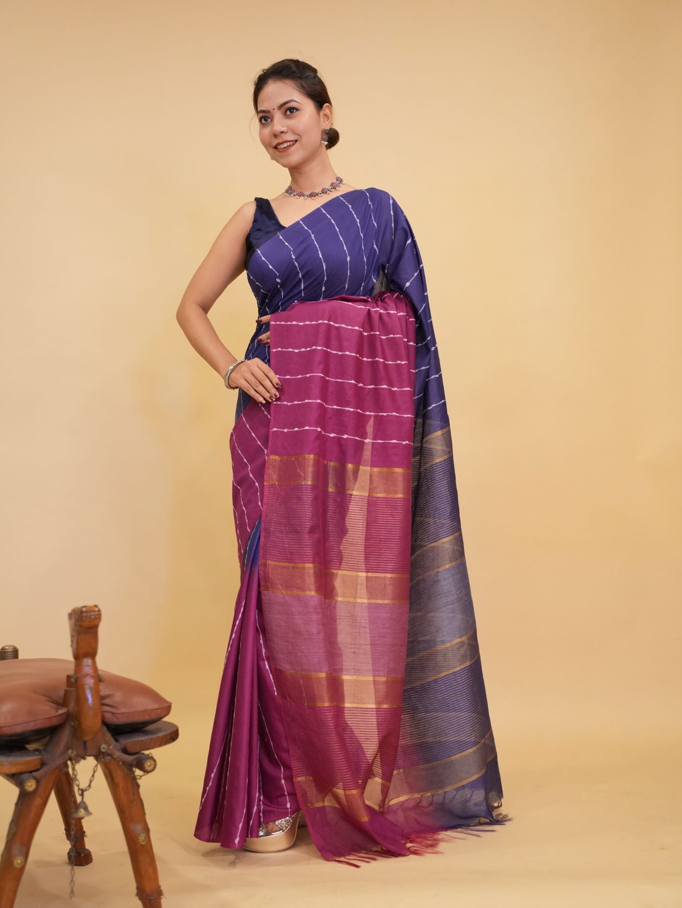 Beautiful Dual Tone Resham Thread Ghicha Woven Overall Ready To Wear Saree