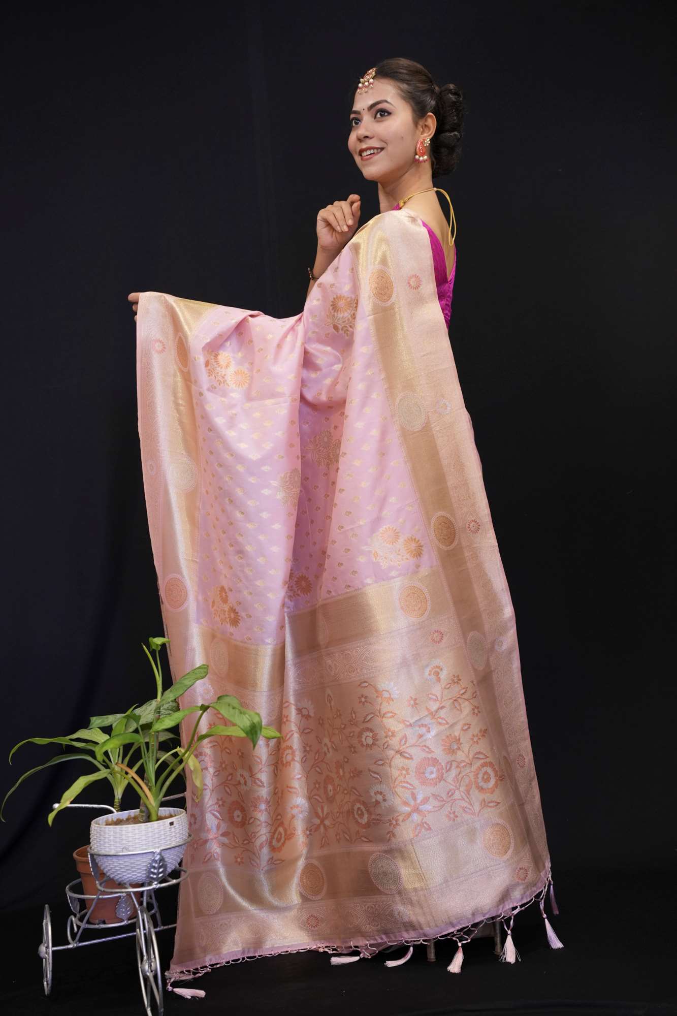 Ready to wear banarasi With Zari Motif Woven Palla & Butta Woven Overall Ready To Wear Saree