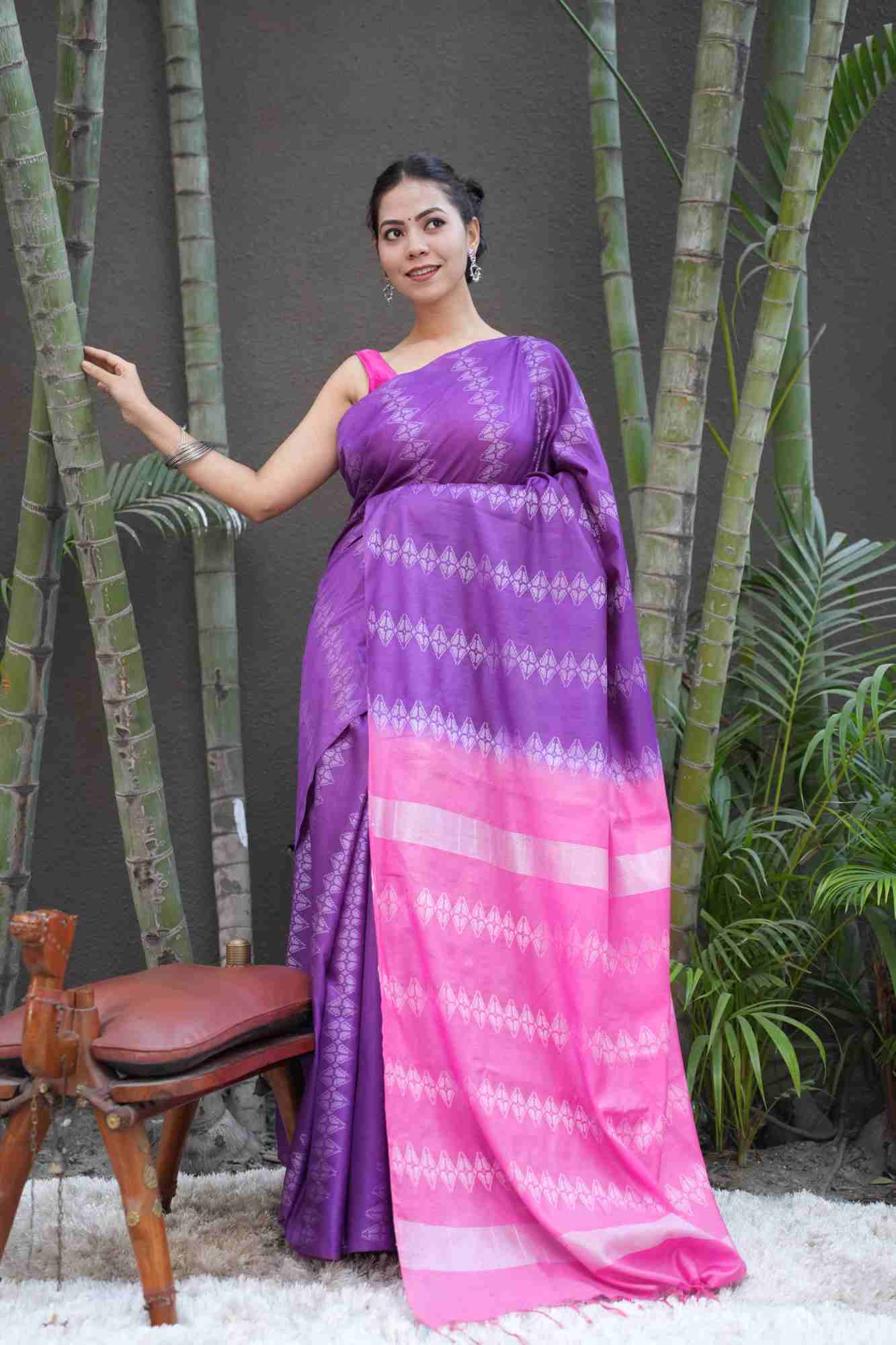 Beautiful Dual Tone With Resham weaving all over Wrap in 1 minute saree