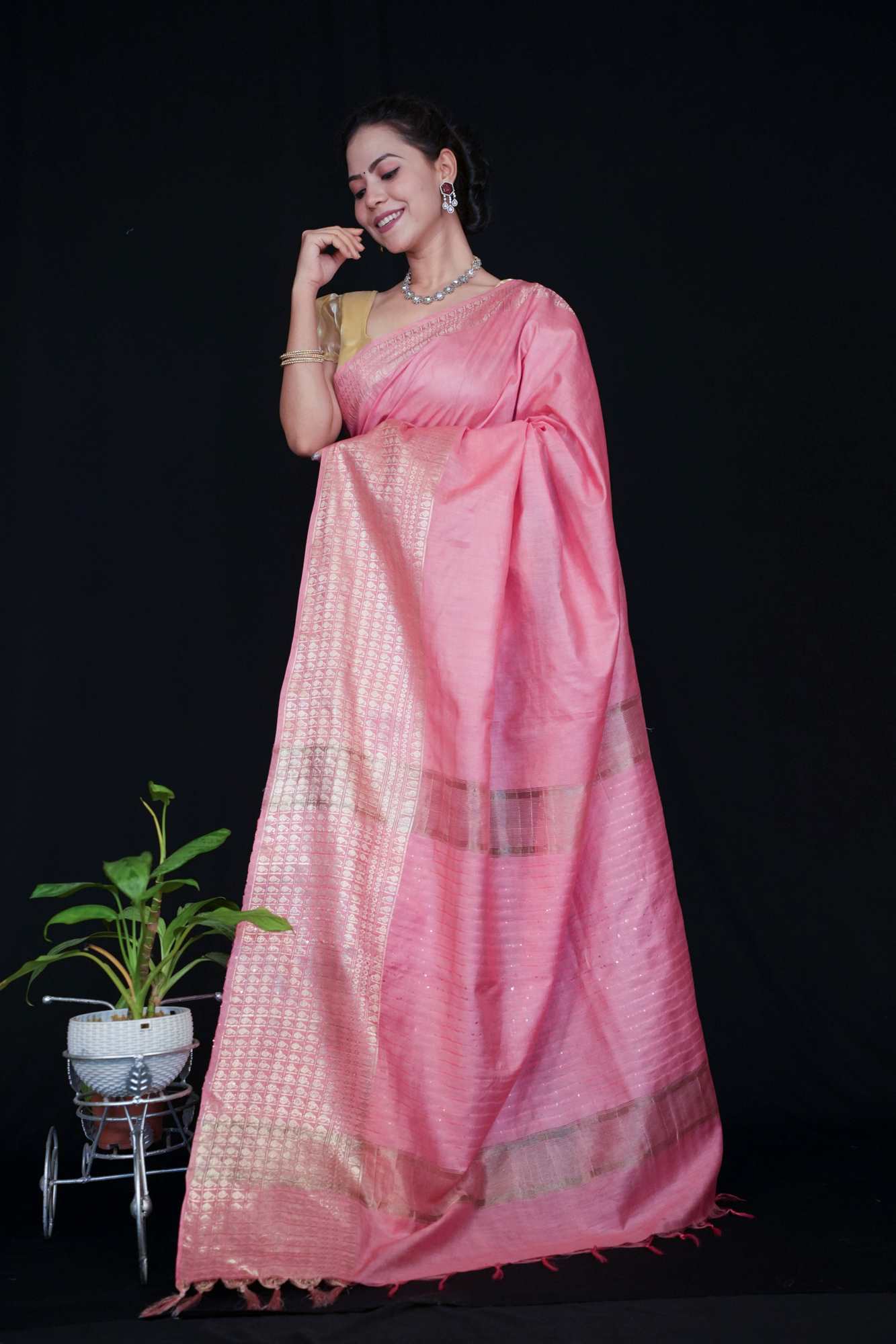 Ready to Wear One Minute Sarees Prestitched Sarees customised Plus Size 