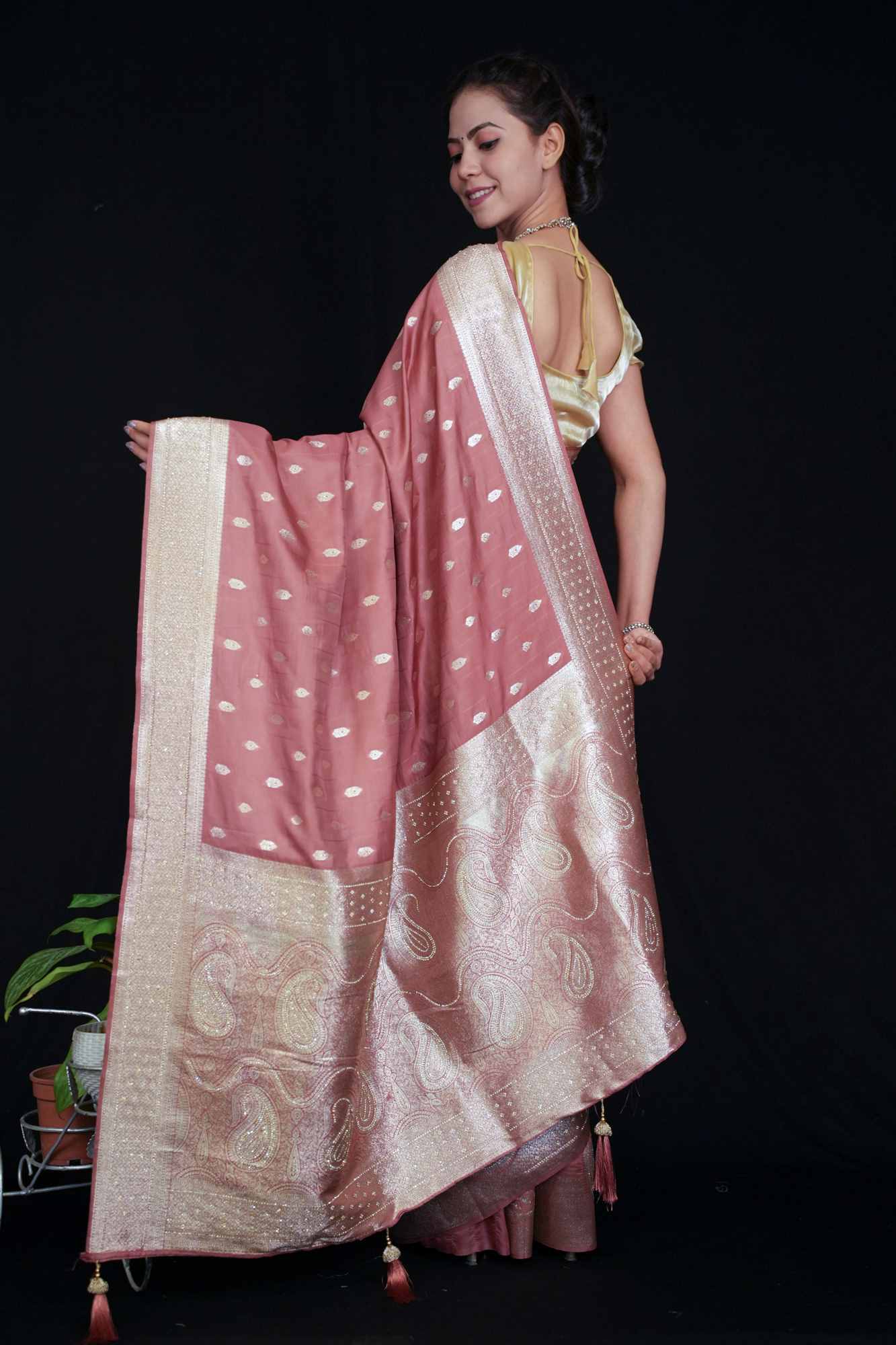 Beautiful Pink Soft Silk Zari Buttas Overall With Ornate Palla & Bordered Pre Drape Saree