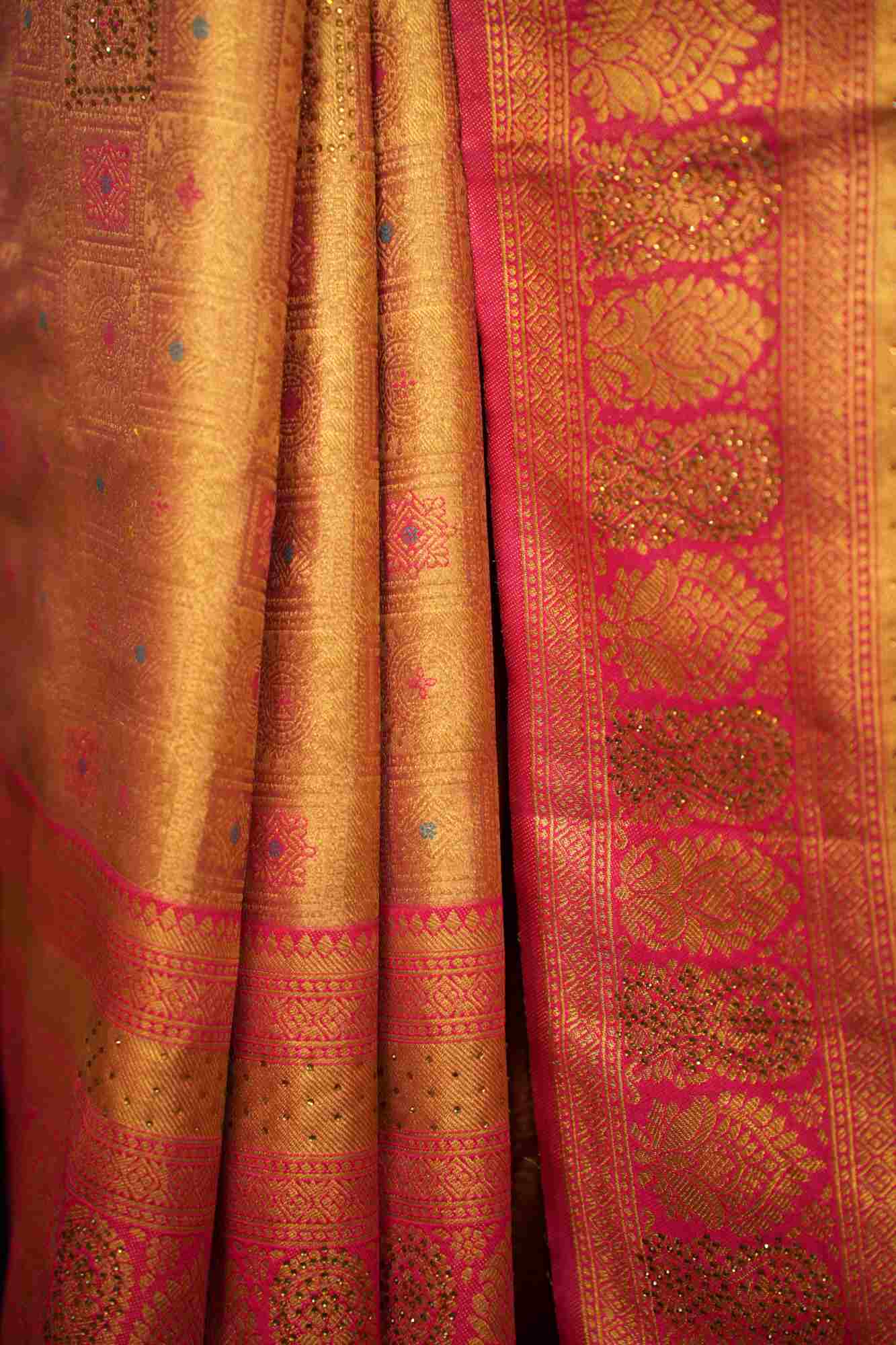 Banarasi Silk With  Pink Zari Motif Design & Overall Butta Work  Ready To Wear Saree