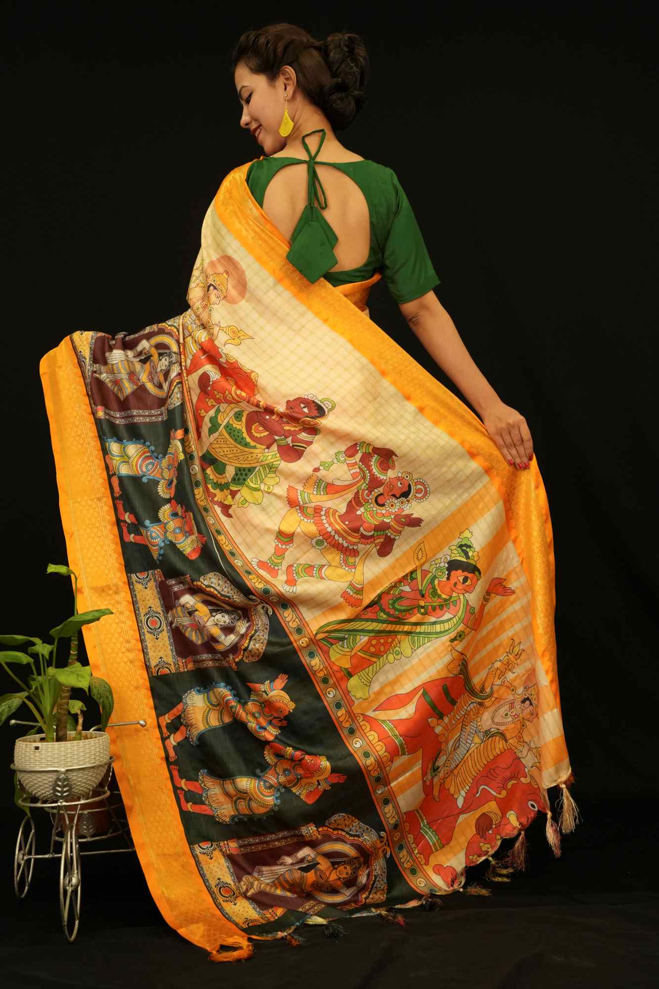 Beautiful Cotton Linen WIth Checks Overall & Pichwai Pattachitra Palla Ready To Wear Saree