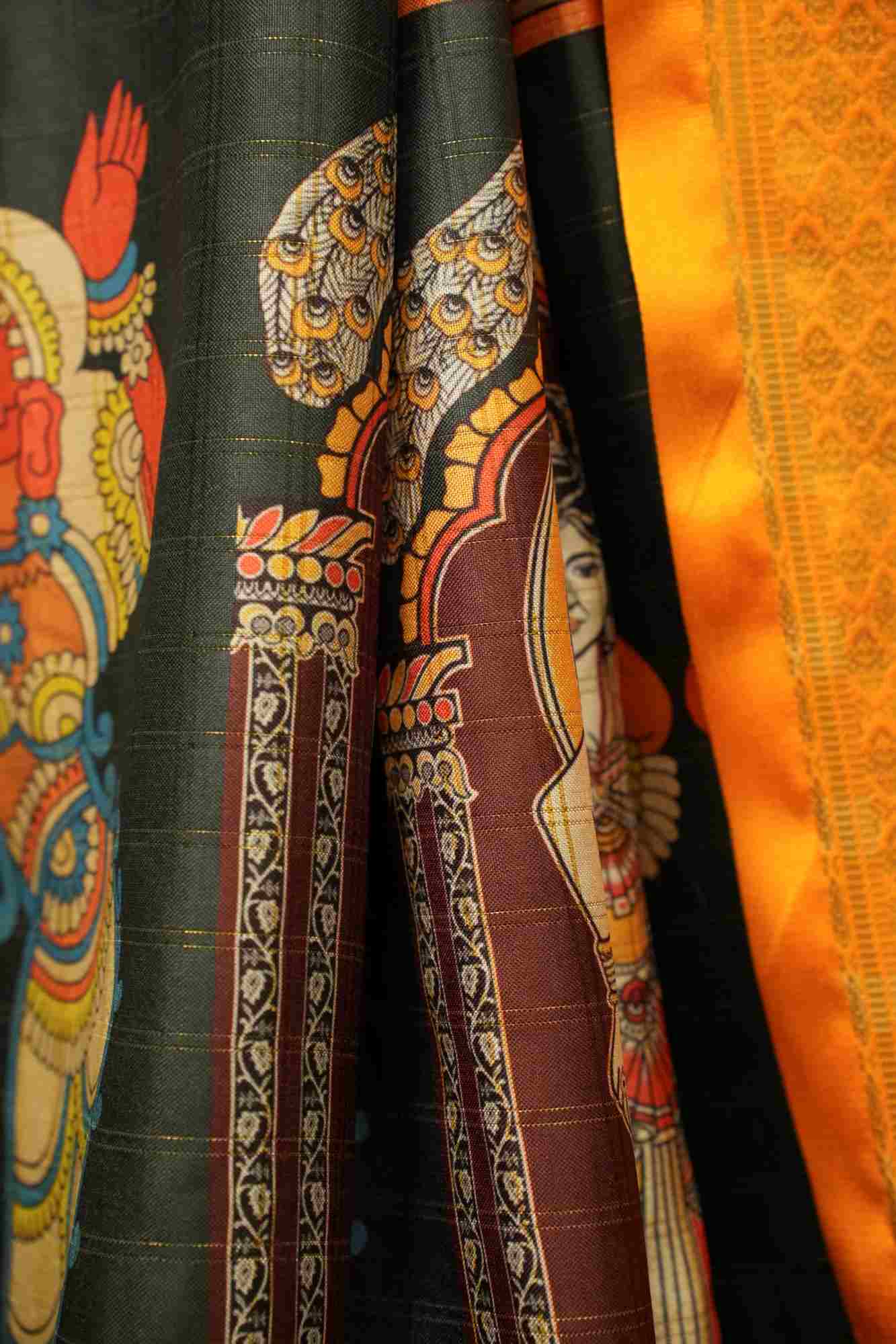 Beautiful Cotton Linen WIth Checks Overall & Pichwai Pattachitra Palla Ready To Wear Saree