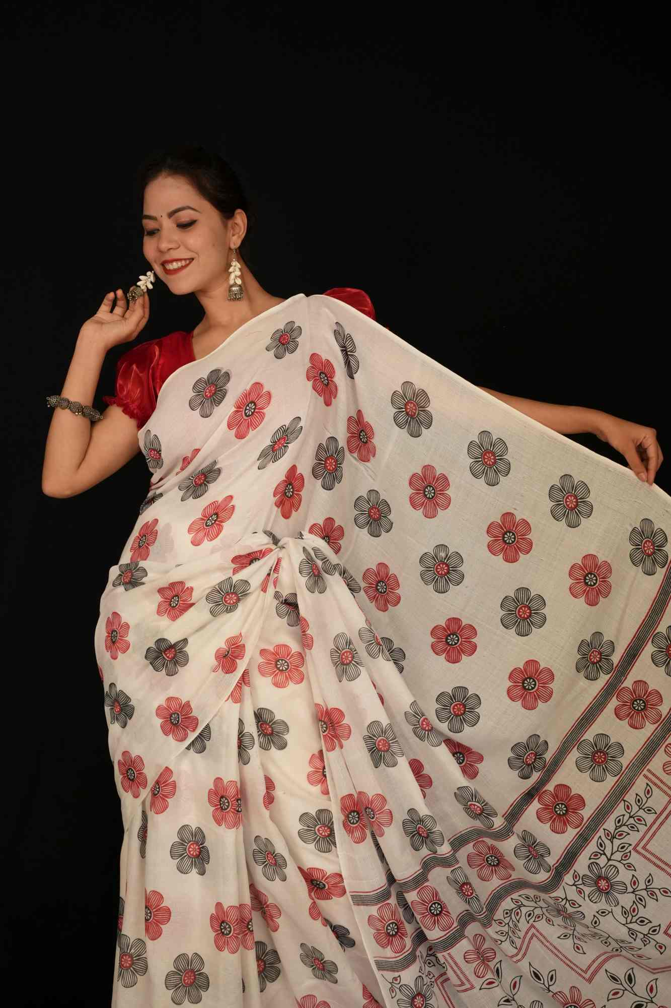 Ready to Wear White Floral Mul Mul Cotton With Tassels Wrap in 1 minute Saree