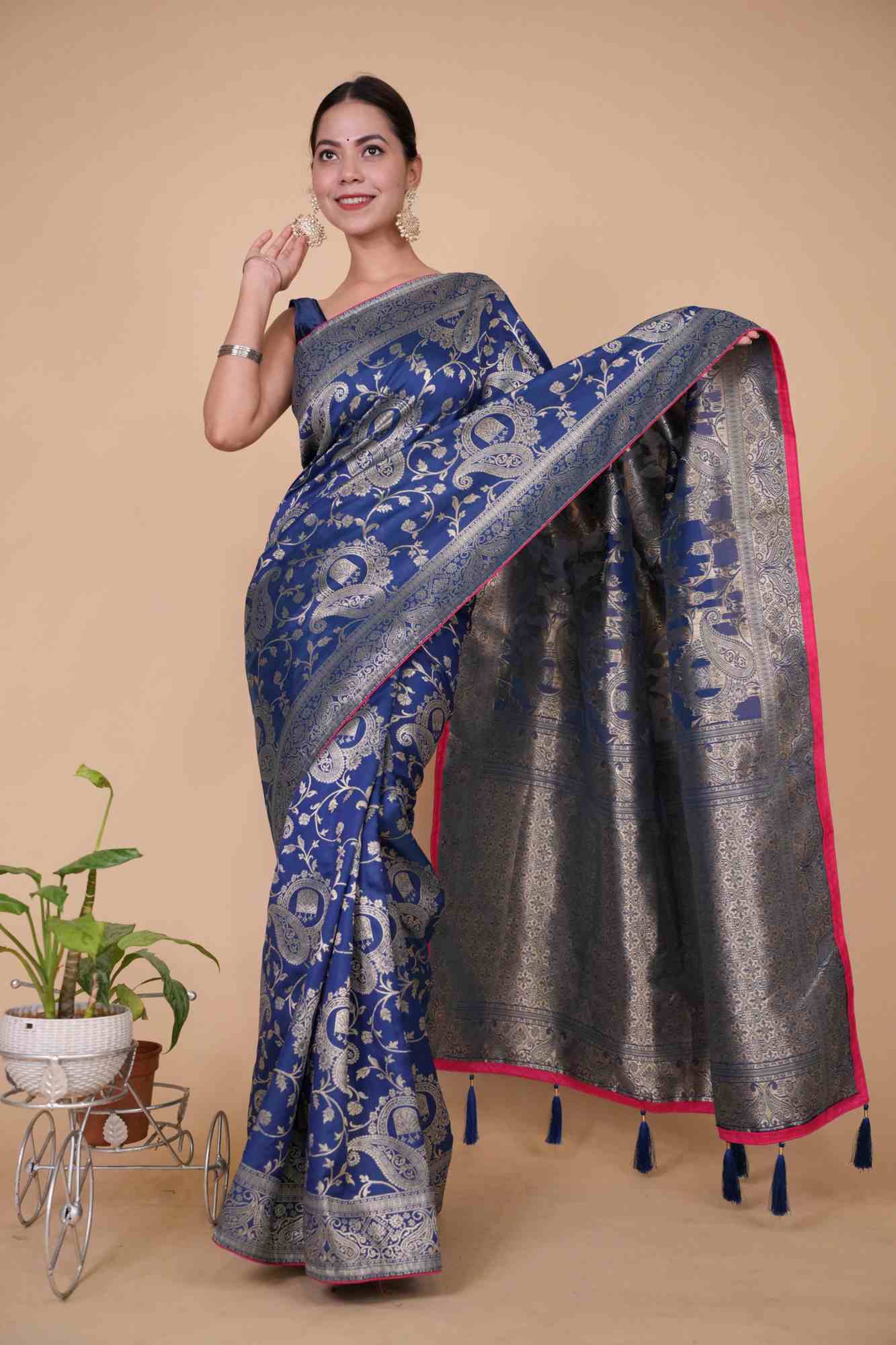 Teal Woven Silk Banarasi Jacquard With Ornate Palla & Tassels Ready To Wear Saree