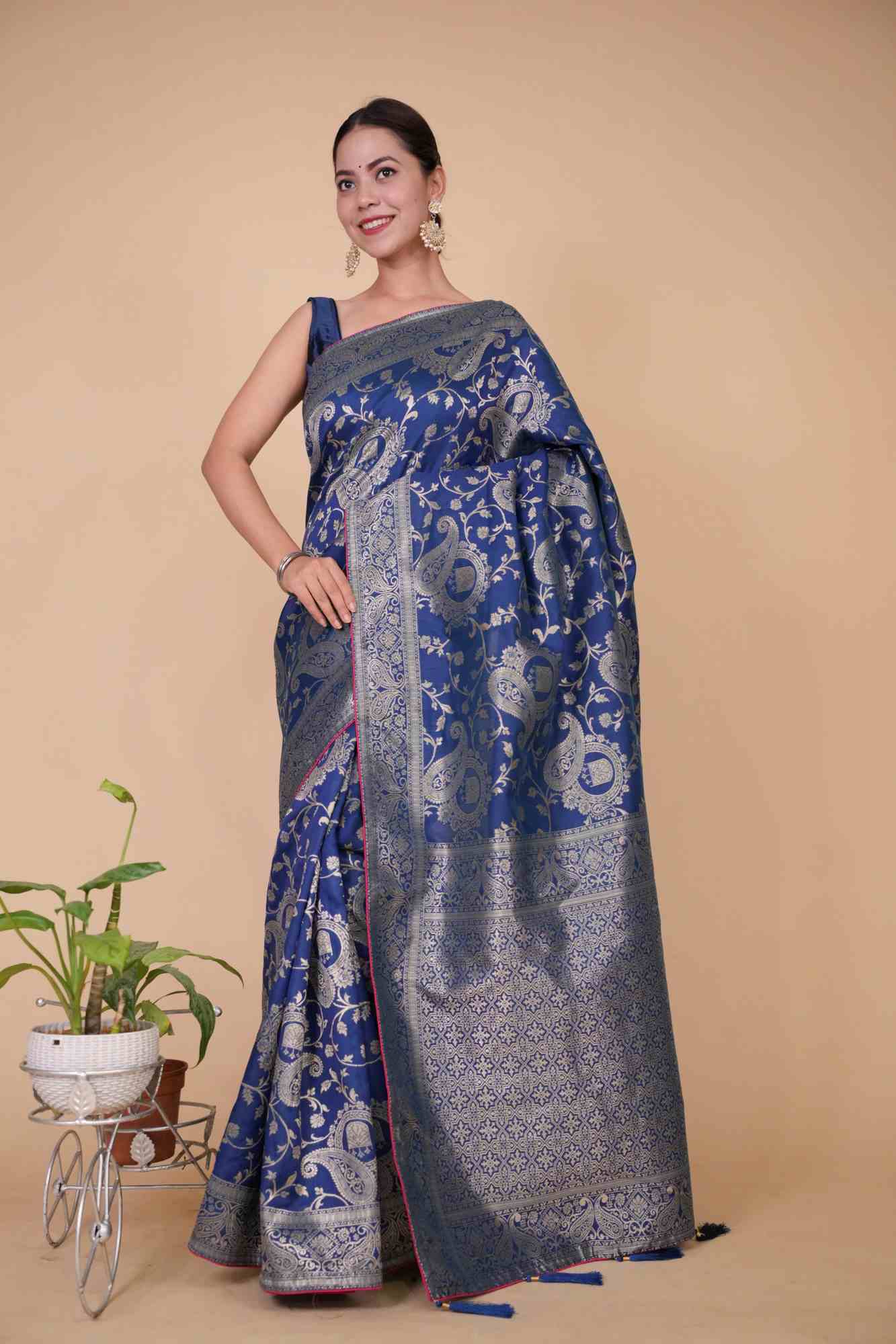 Teal Woven Silk Banarasi Jacquard With Ornate Palla & Tassels Ready To Wear Saree