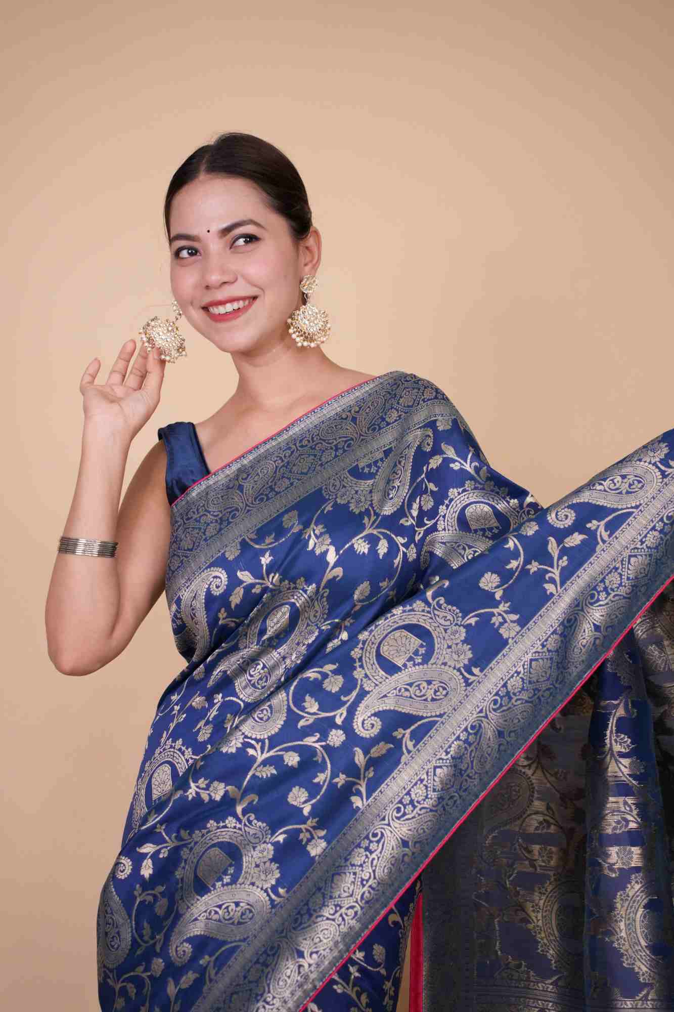 Teal Woven Silk Banarasi Jacquard With Ornate Palla & Tassels Ready To Wear Saree