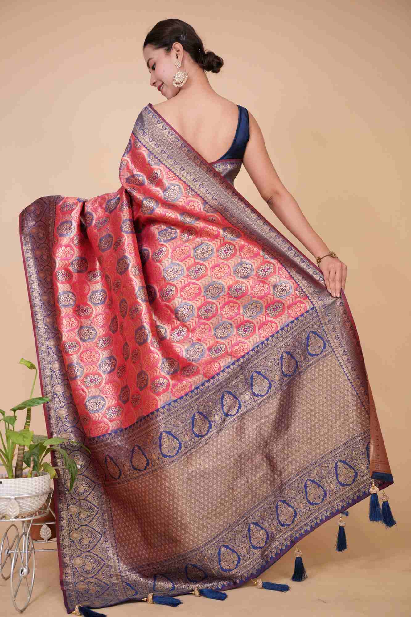 Predraped Premium Banarasi Woven with Heavy Jacquard Work & Broad Border Ready To Wear Saree