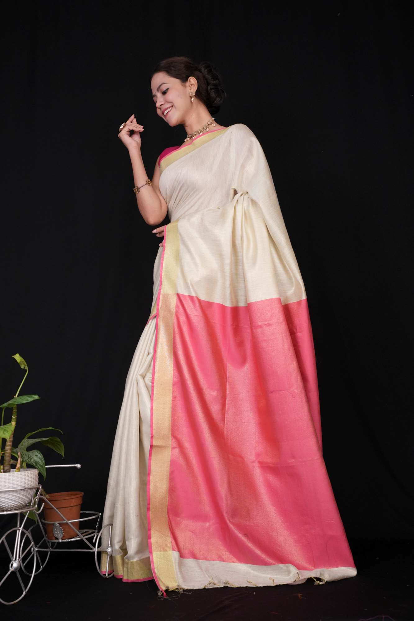 Prestitched Saree Handloom Bhagalpuri Linen Silk With Tassels on Pallu Wrap In One Minute saree