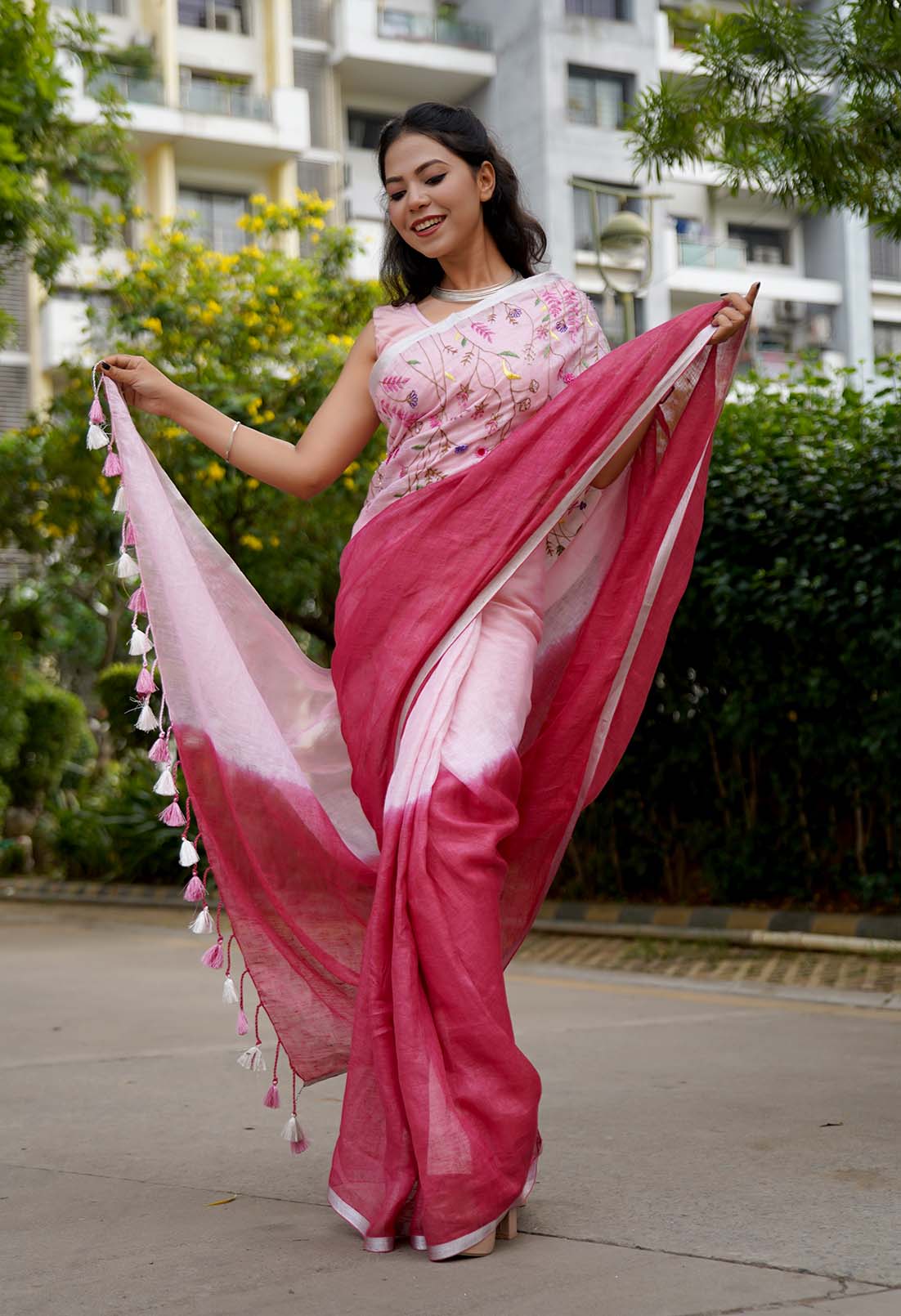 Beautiful Pink Handwoven Linen Handloom Intricate Combination of  Hand embroidered Ready To Wear Saree