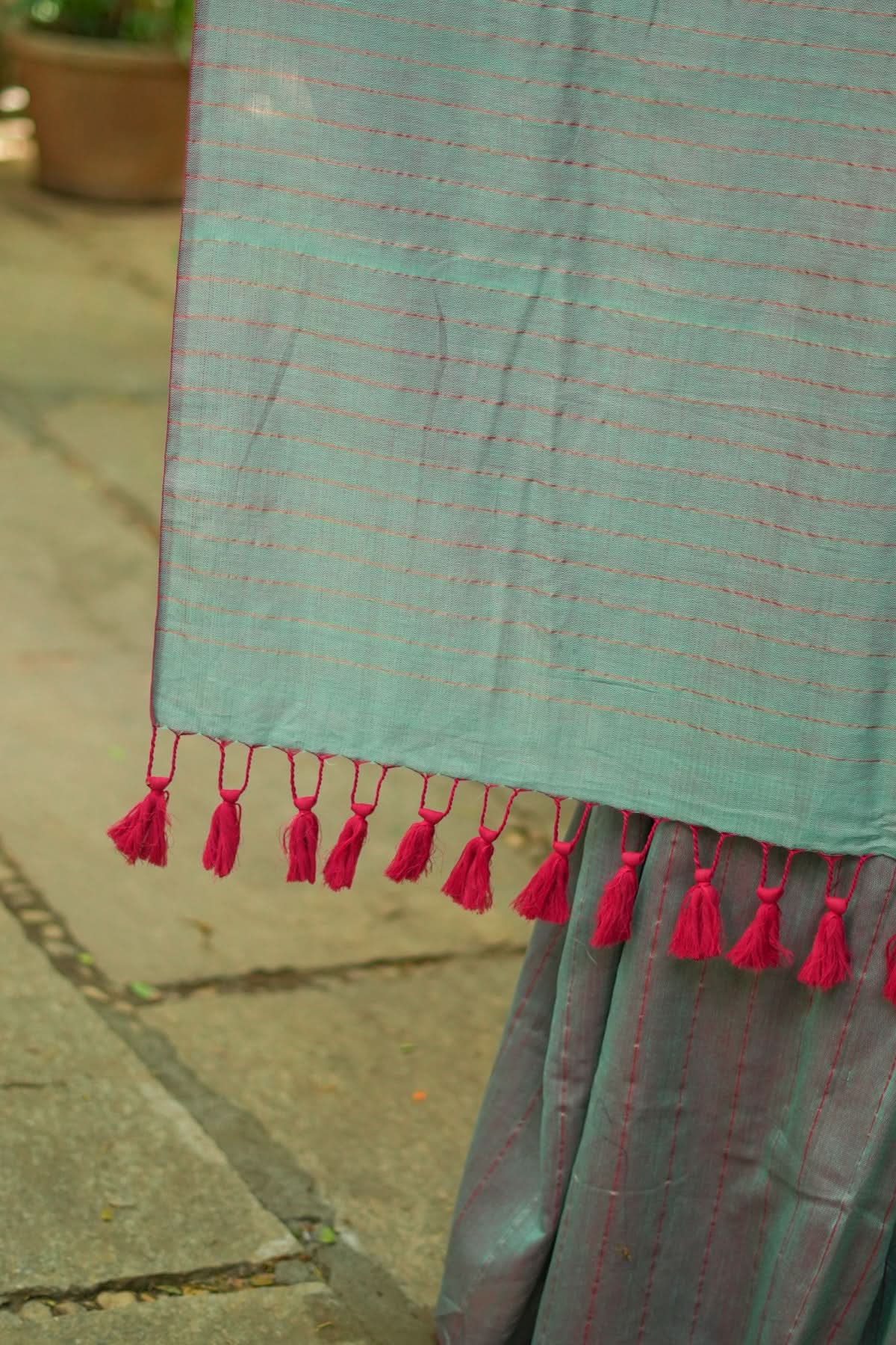 Reversible  Maheshwari Mercerised Cotton Saree with extralong tassels, no blouse piece | Shobitam