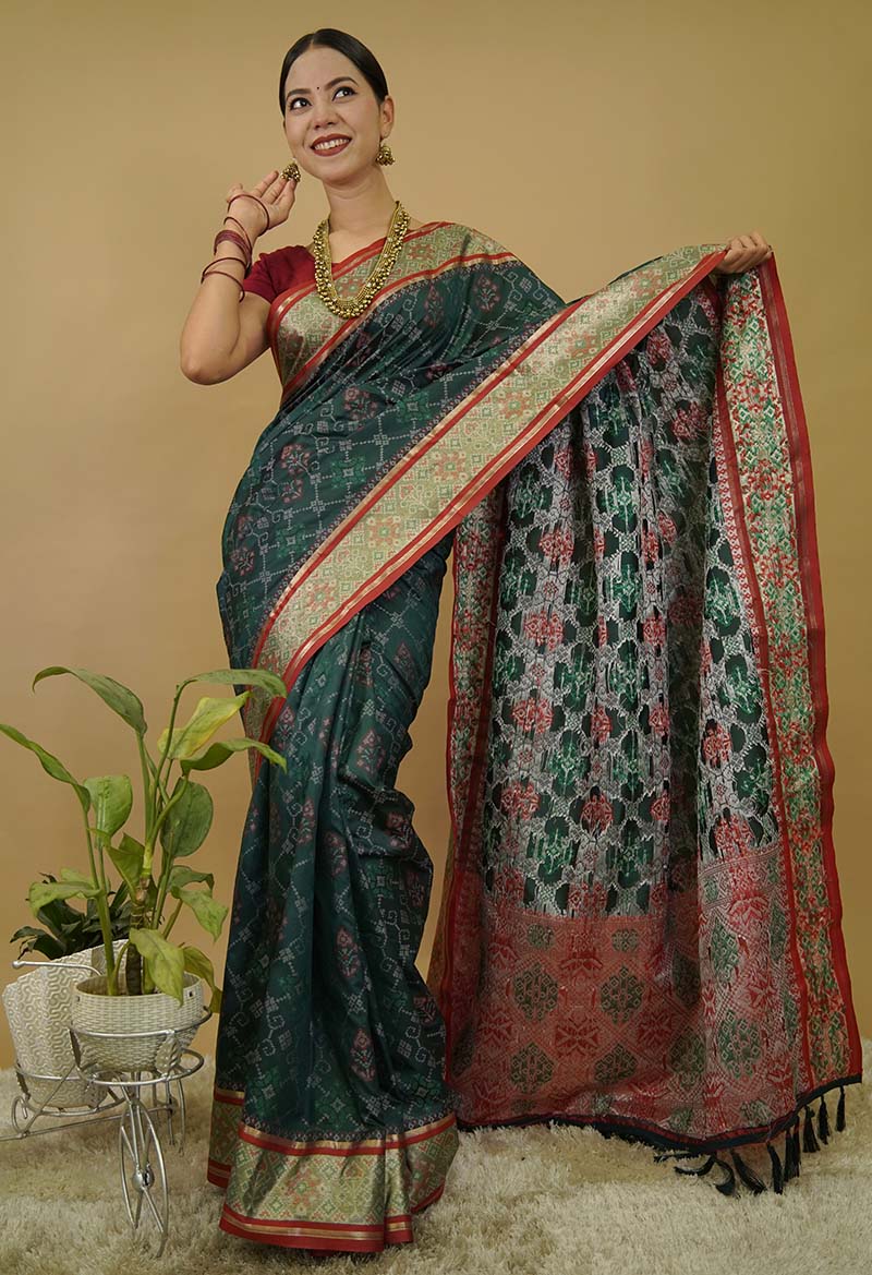 Green Kanjivaram Patola Silk Saree With Red &  Golden Zari Bordar Wrap in 1 minute Saree