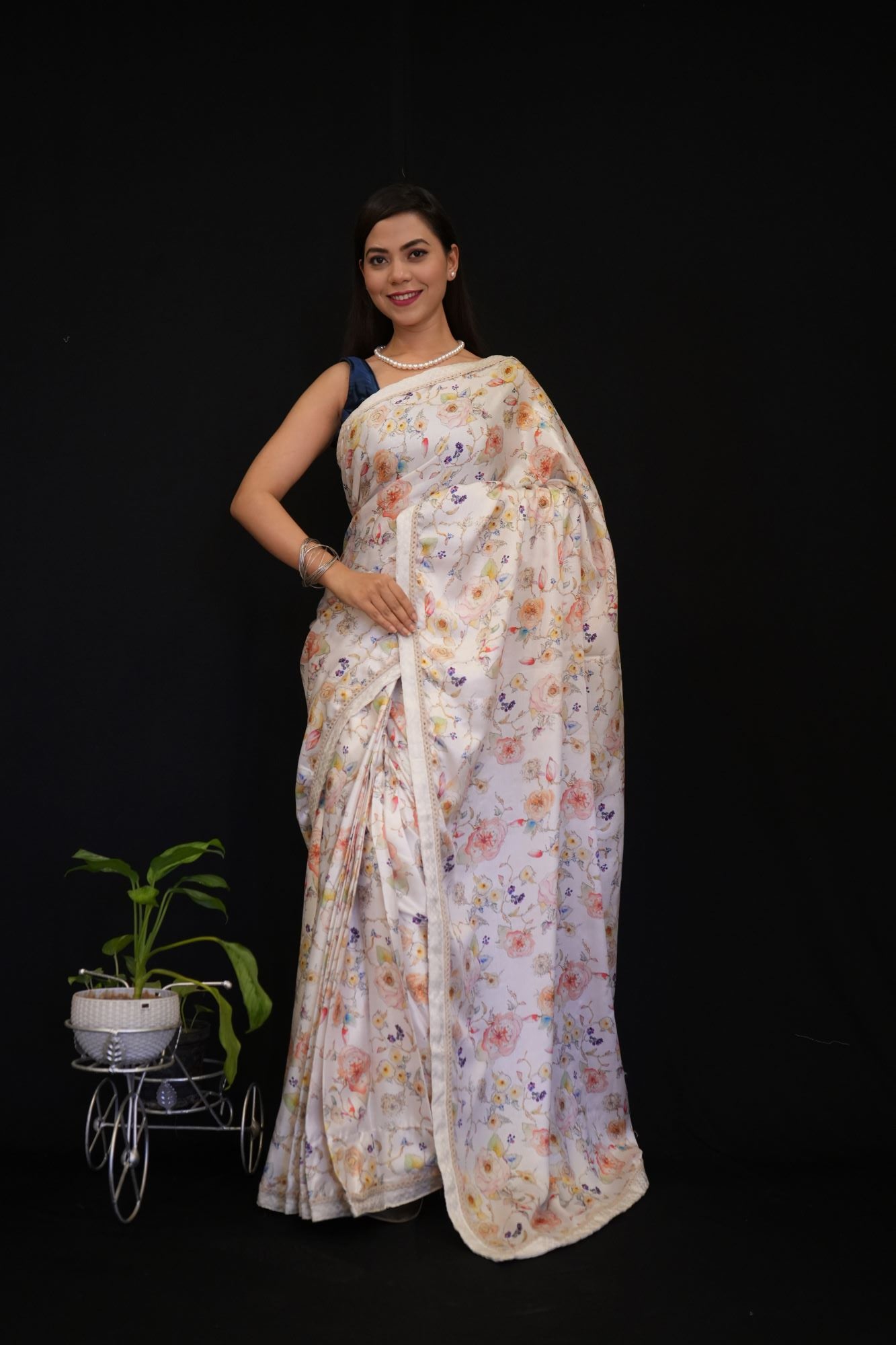 Pashmina Georgette with Floral Digital Print & Beautiful Border Ready To Wear Saree