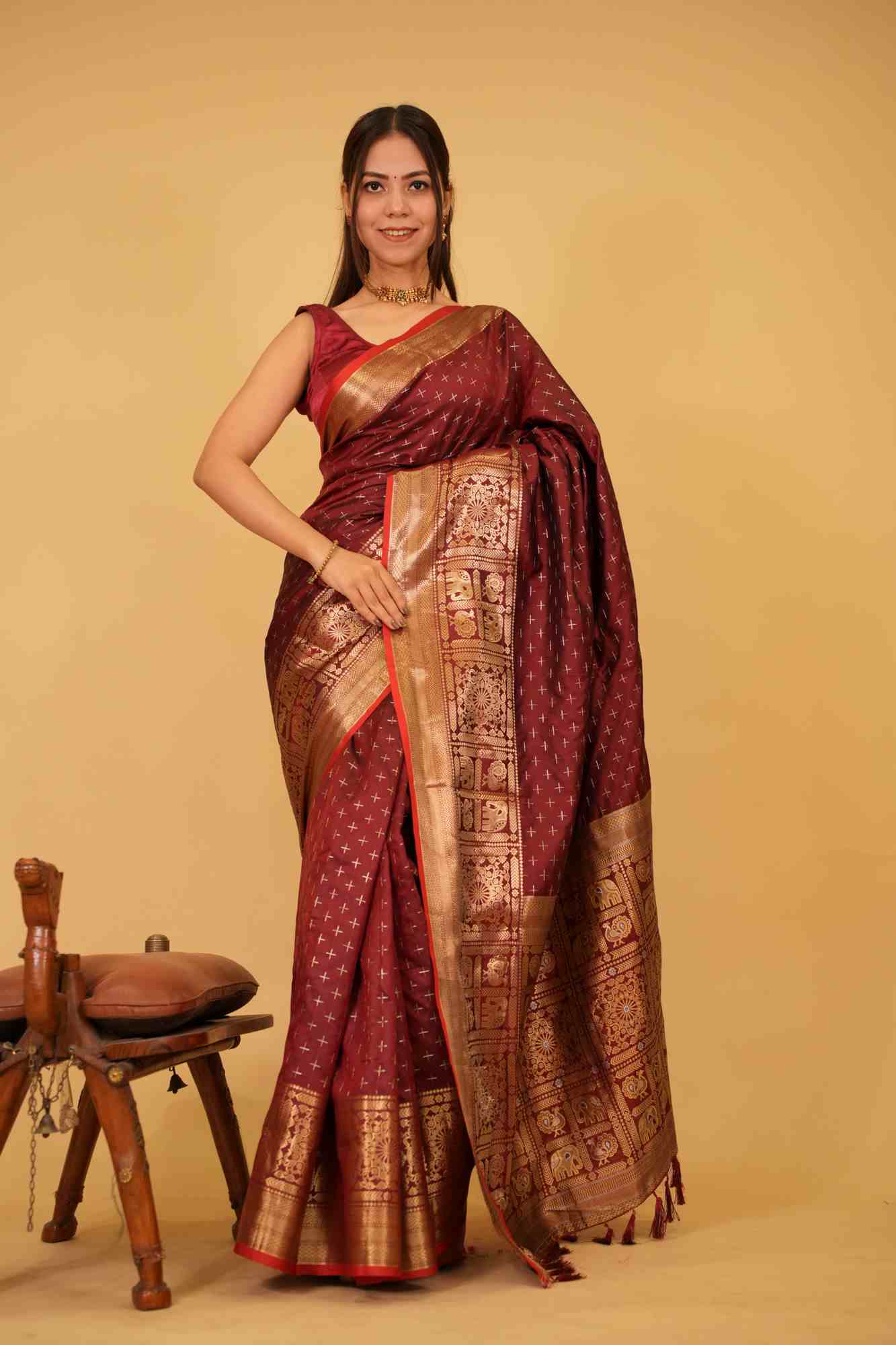 Rich Wedding Look Kanjeevaram Zari Border With Butta Overall And Tassels On Pallu Wrap in 1 minute saree