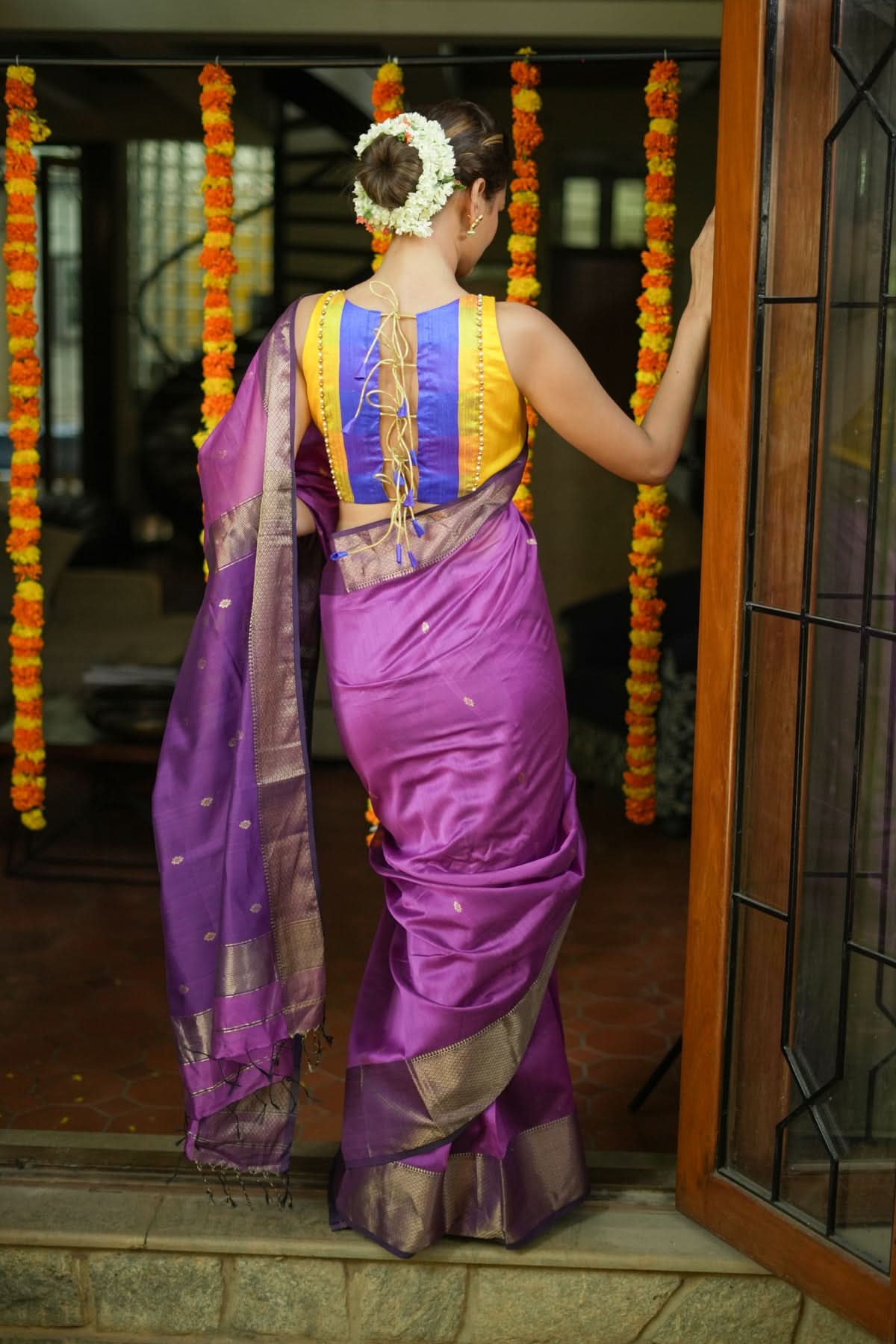 Handwoven Maheshwari Silk Cotton Saree in Lilac with zari borders | Shobitam