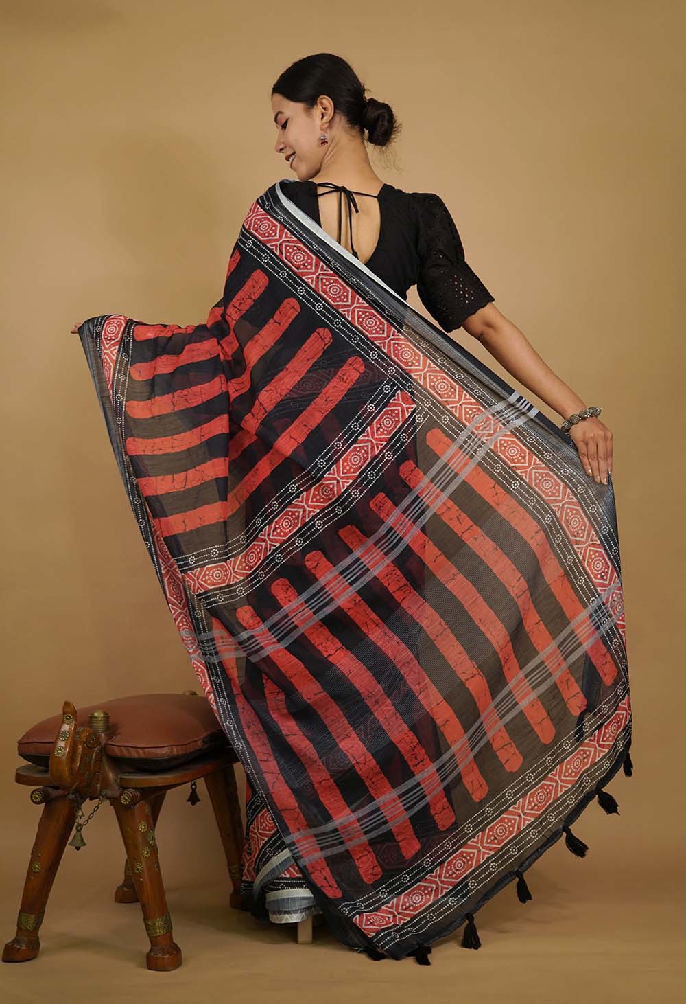 Beautiful Overall Stripes With Printed Border Red & black linen Cotton Wrap in 1 minute saree