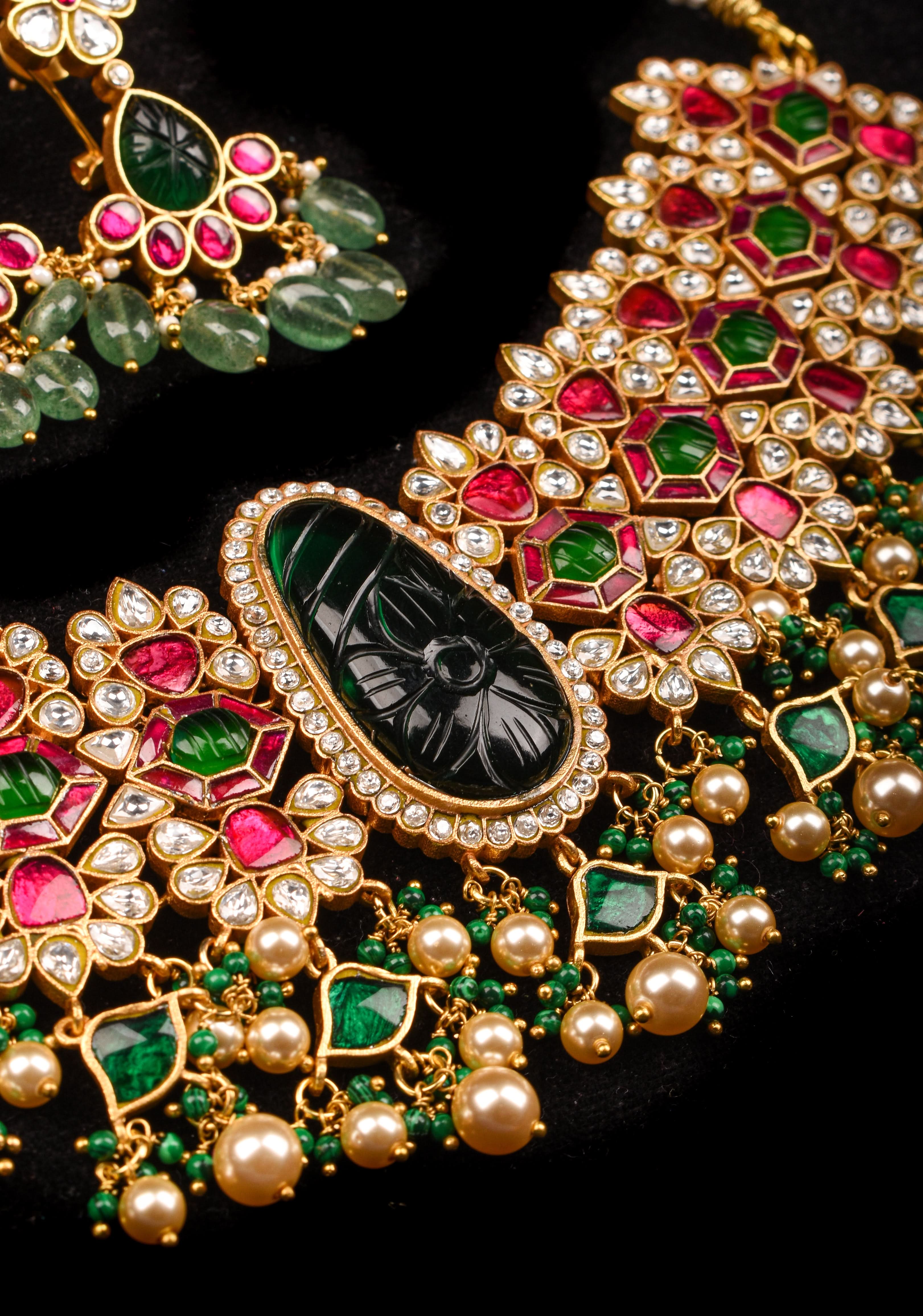 Traditional Jadau Kundan Choker Set With Dangling Pearls And Matching Earrings | SHOBITAM