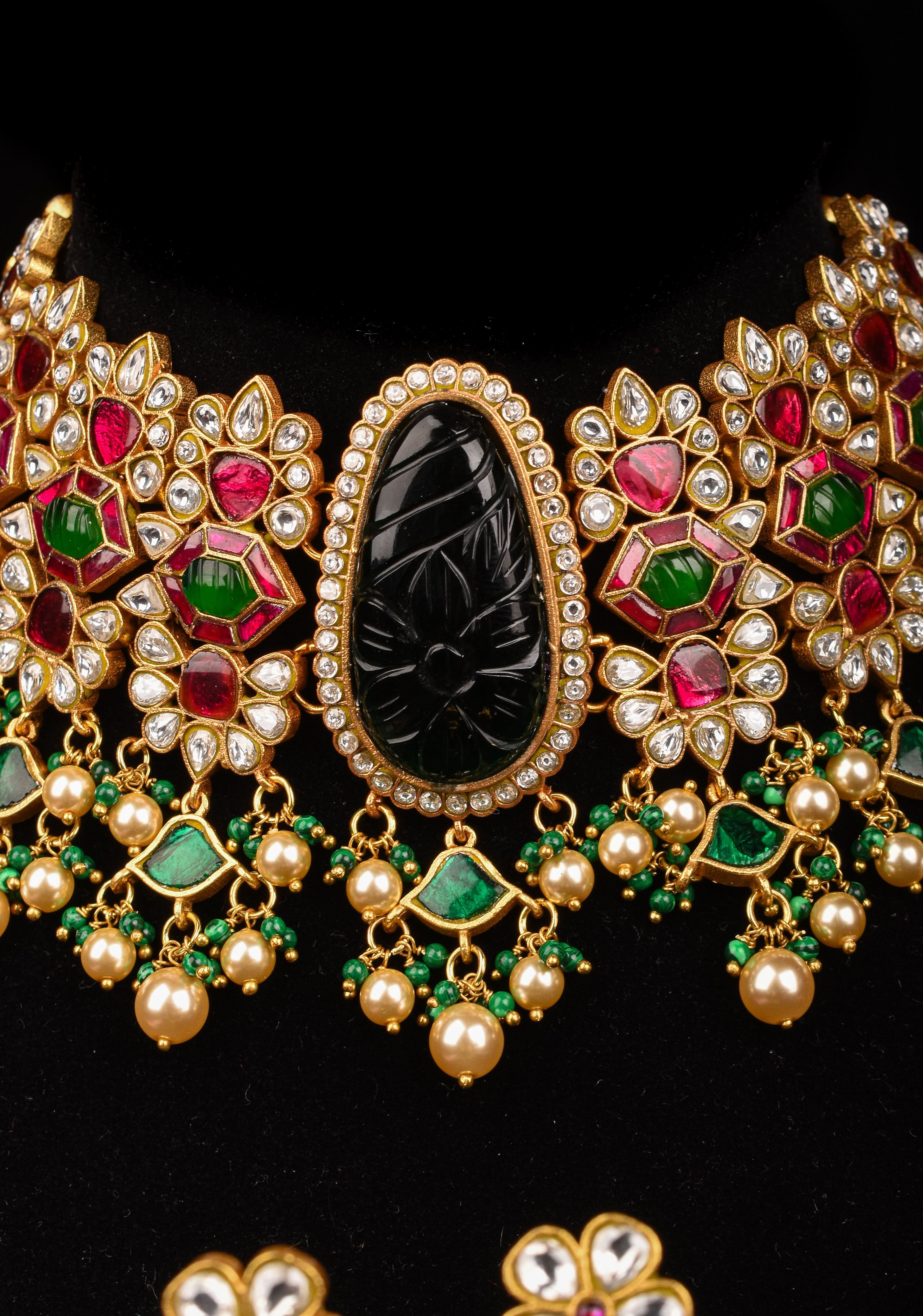 Traditional Jadau Kundan Choker Set With Dangling Pearls And Matching Earrings | SHOBITAM