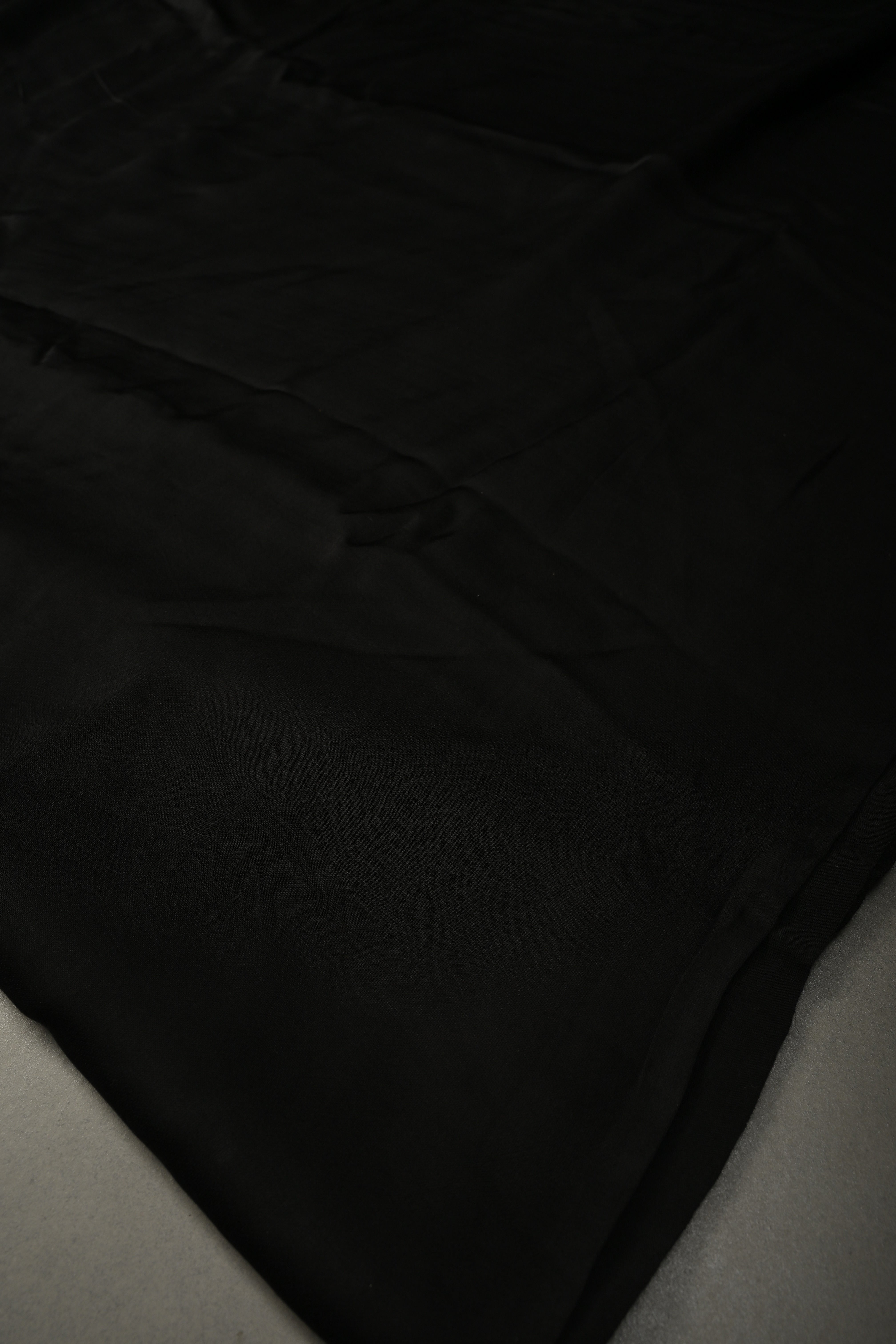 Black Borderless Modal Silk Saree with Lagda Patta Crushed Tissue Pallu | Shobitam