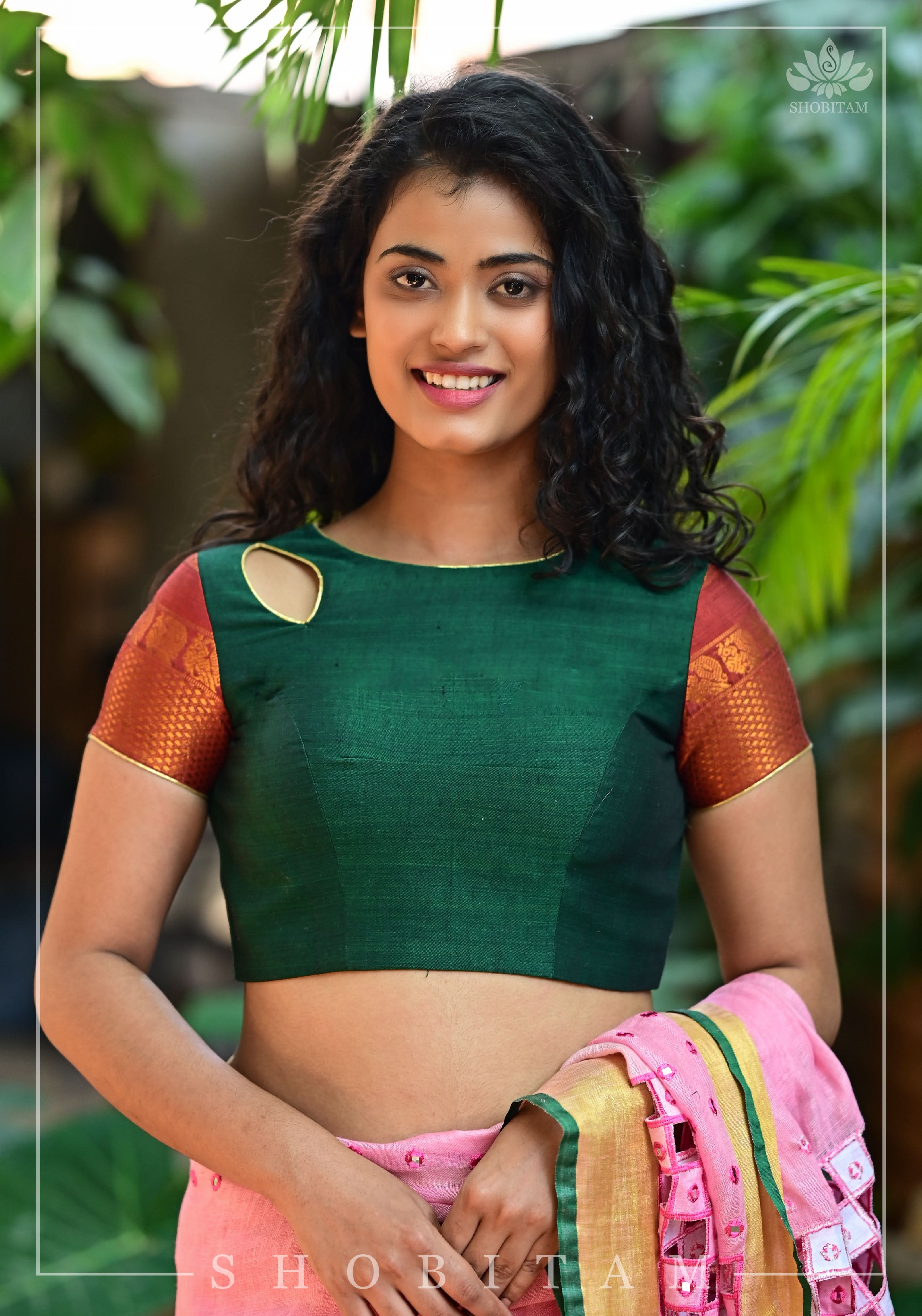 Forest green narayanpet cotton close neck cutout blouse with tie back | Shobitam