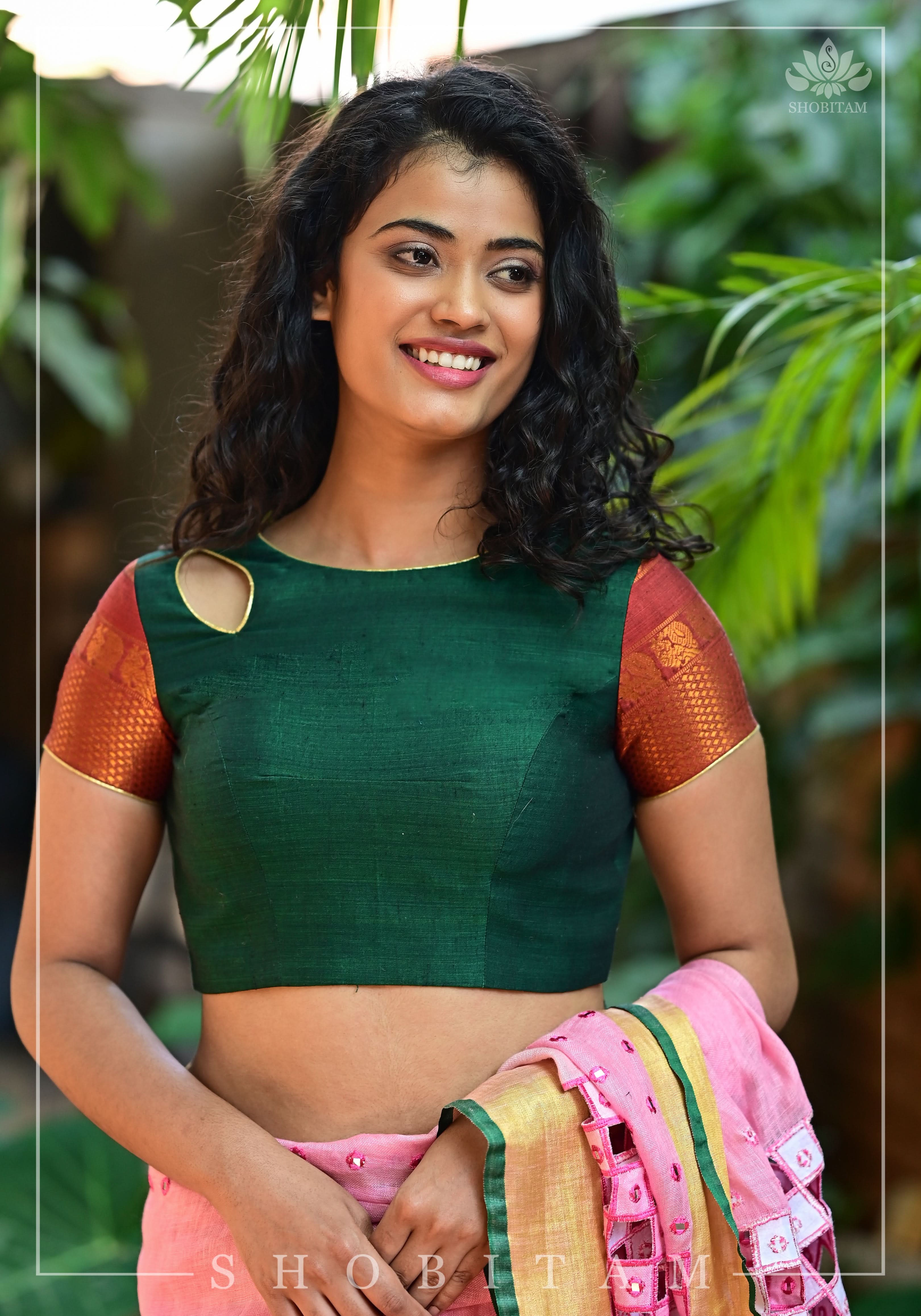 Forest green narayanpet cotton close neck cutout blouse with tie back | Shobitam