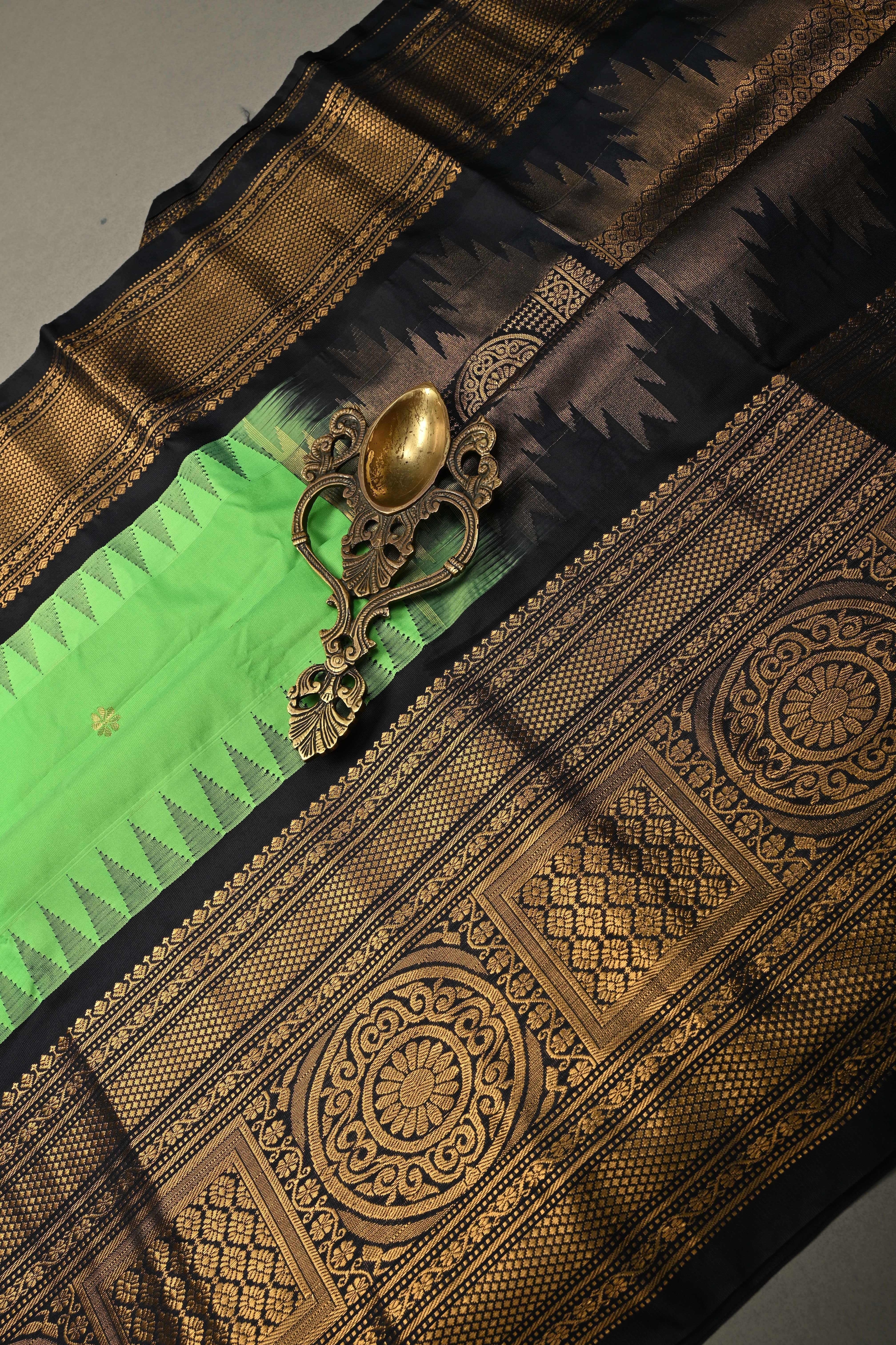 Green Semi Gadwal Silk Saree with Floral Zari Buttas and Contrast Zari Border | Shobitam