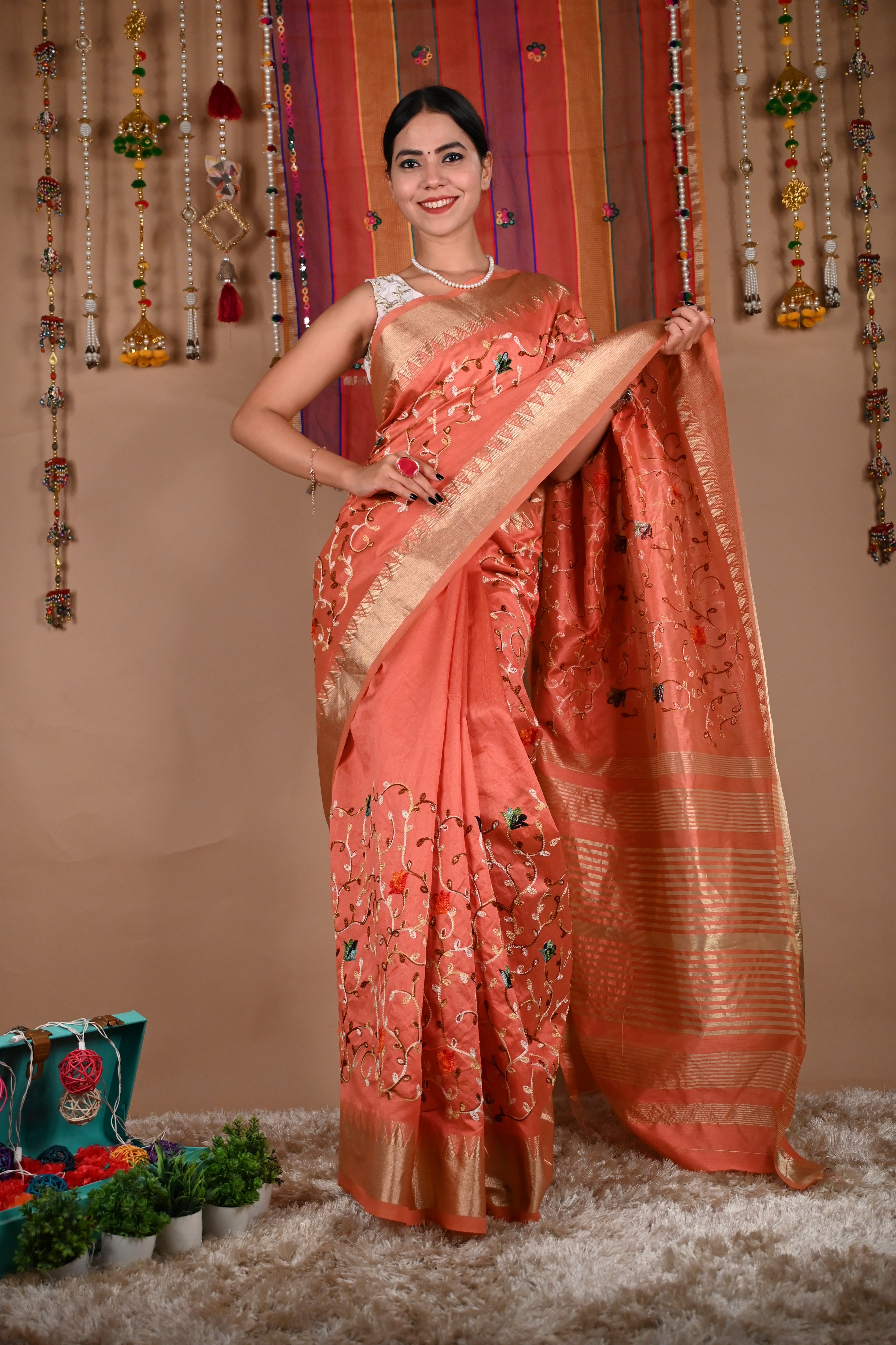 Ready to Wear Green Kanjeevaram Semi Silk With Zari Motif Woven And Or