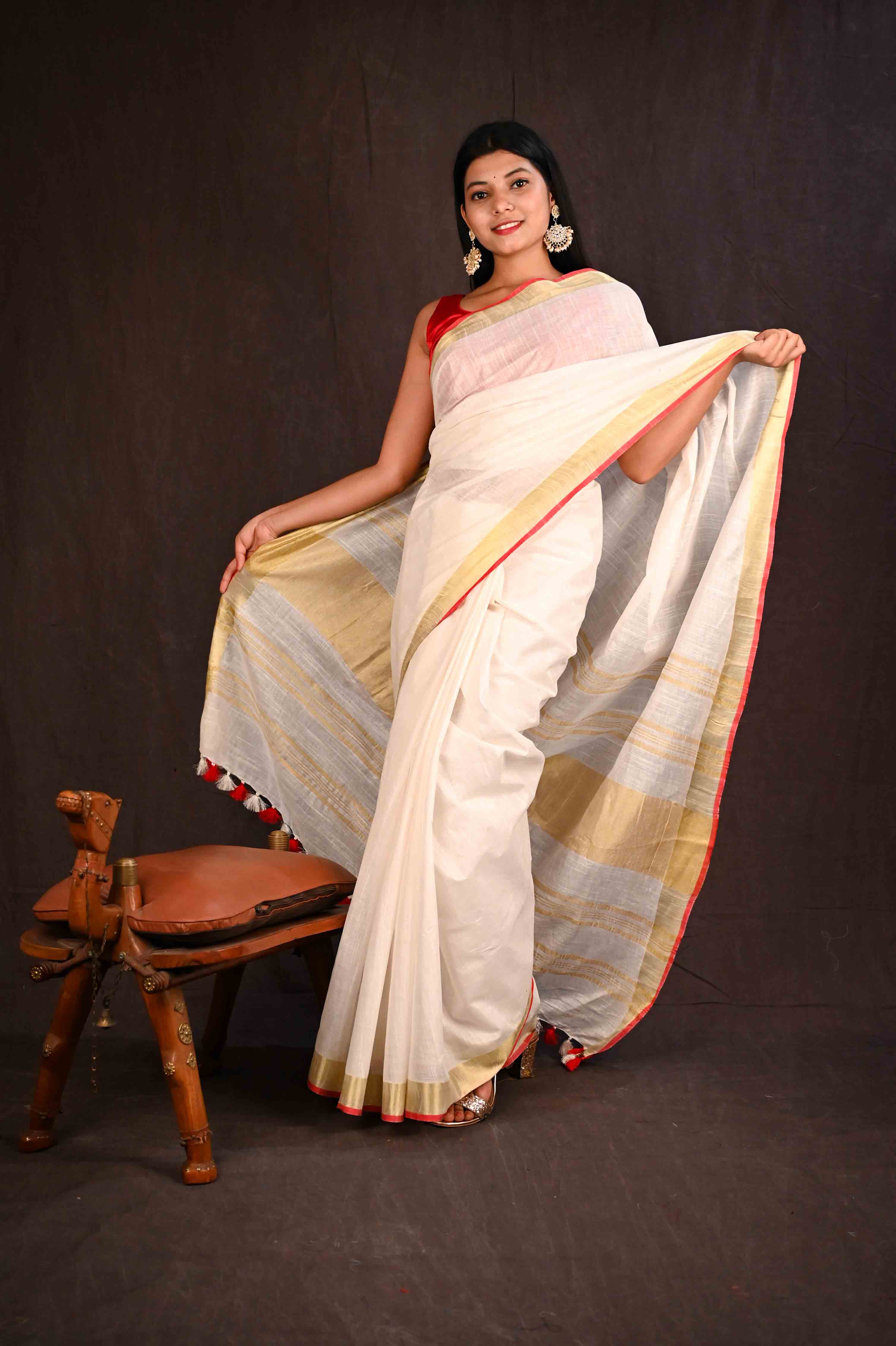 Off white bhagalpuri line with zari red tiny border wrap in