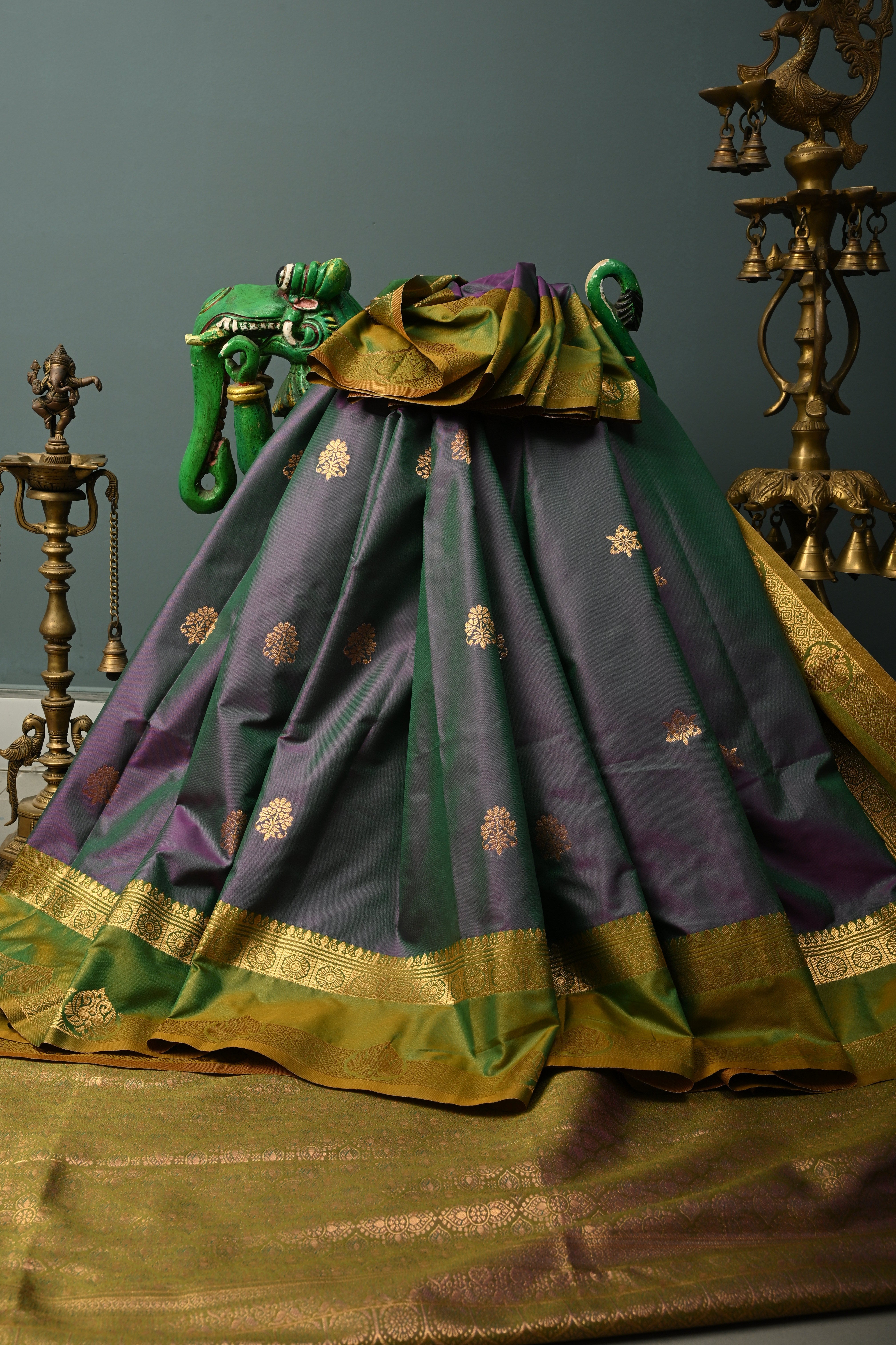 Pink-Green Dual Tone Kanchi Semi Silk Saree with Floral Zari Buttas and Zari Border | SHOBITAM