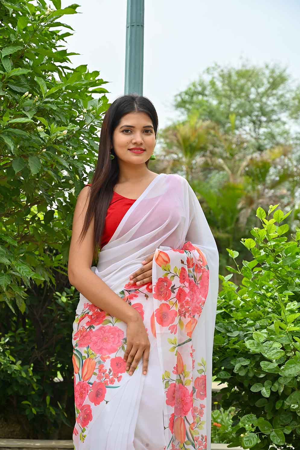 Gorgeous White Georgette Floral  printed Cotton one minute ready made saree and readymade blouse - Isadora Life