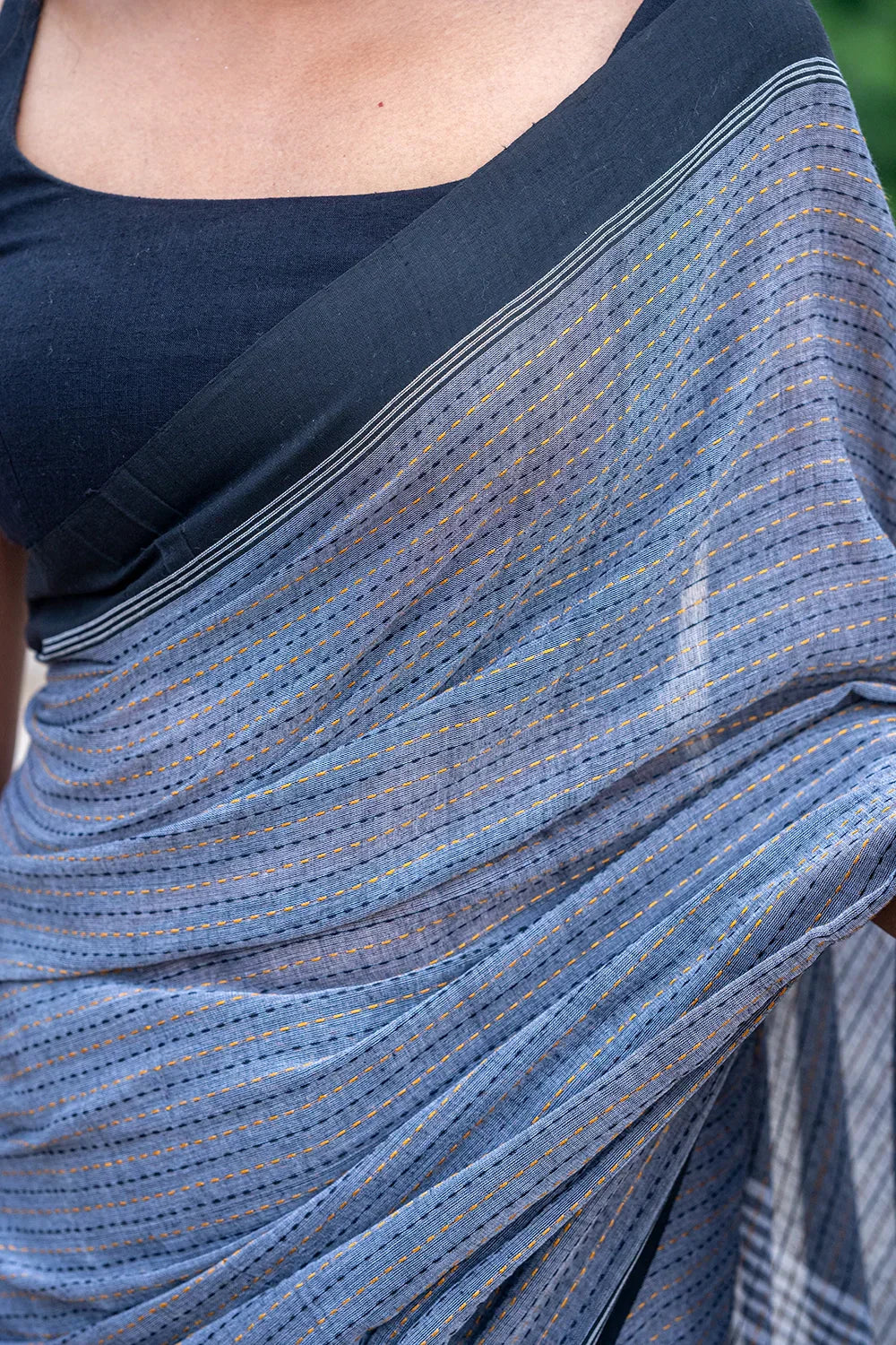 Handloom Grey Pure Cotton Jamdani Saree with Black Border | Shobitam