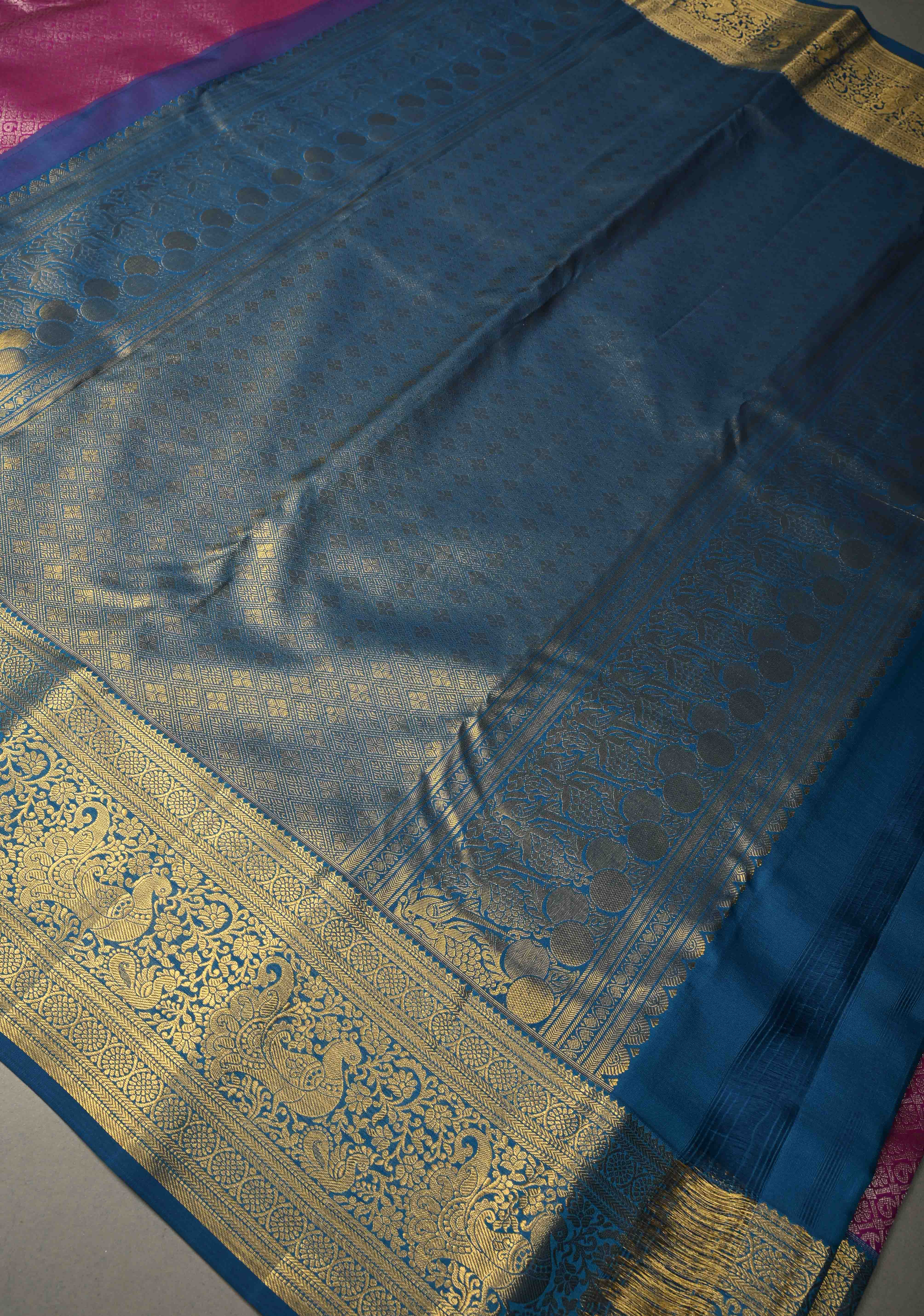 Vadamalli Kanjivaram Semi Silk Saree with Zari Brocade and Contrast Zari Border | Shobitam