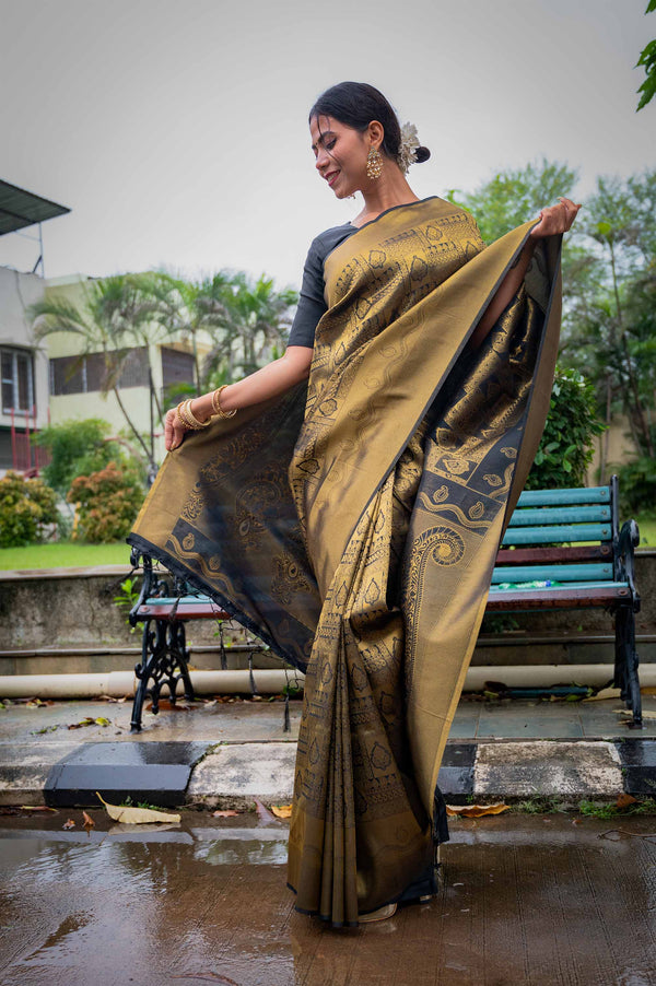 Greyish Gold Dhopp Chaanv Woven Traditional Kanchipuram Wrap in 1 minute saree - Isadora Life