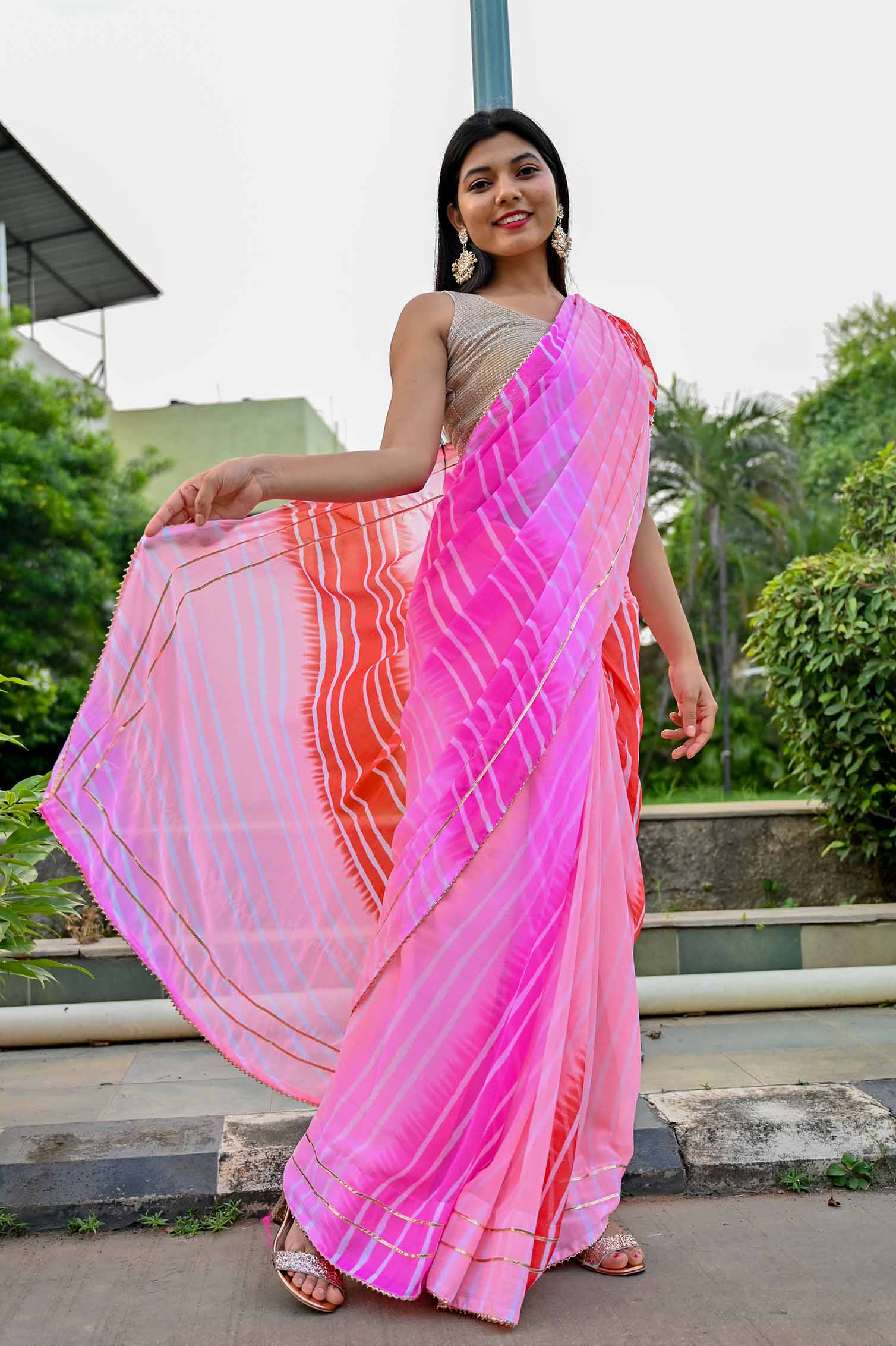 Beautiful rajasthani leheriya with gota work Wrap in 1 minute saree - Isadora Life